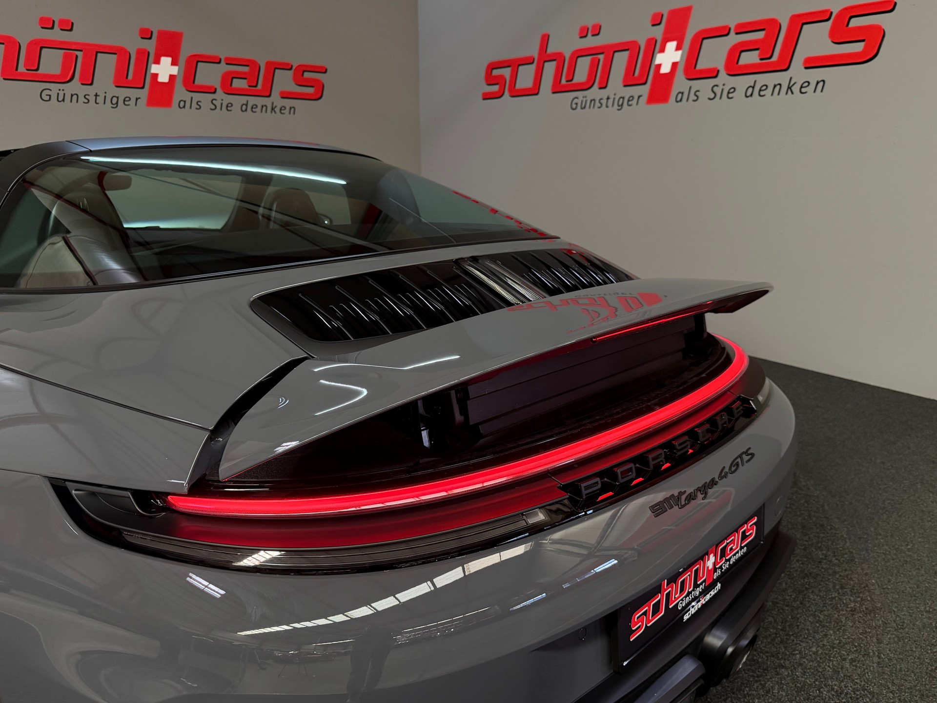 PORSCHE 911 Targa 4 GTS PDK CH-image-11
