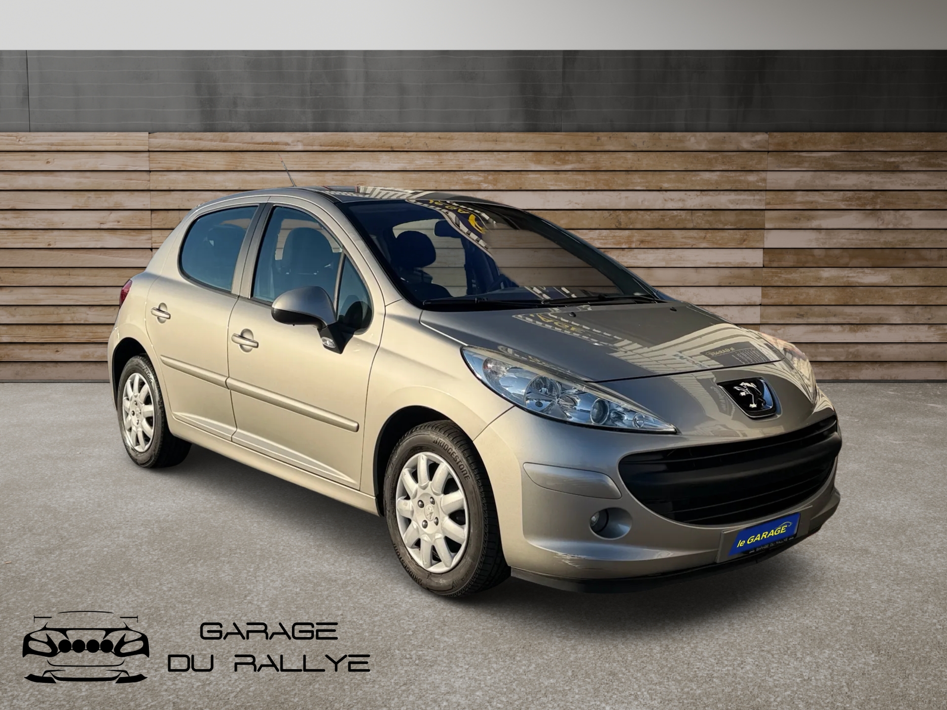 PEUGEOT 207 1.6 16V XS Automatic-image-0