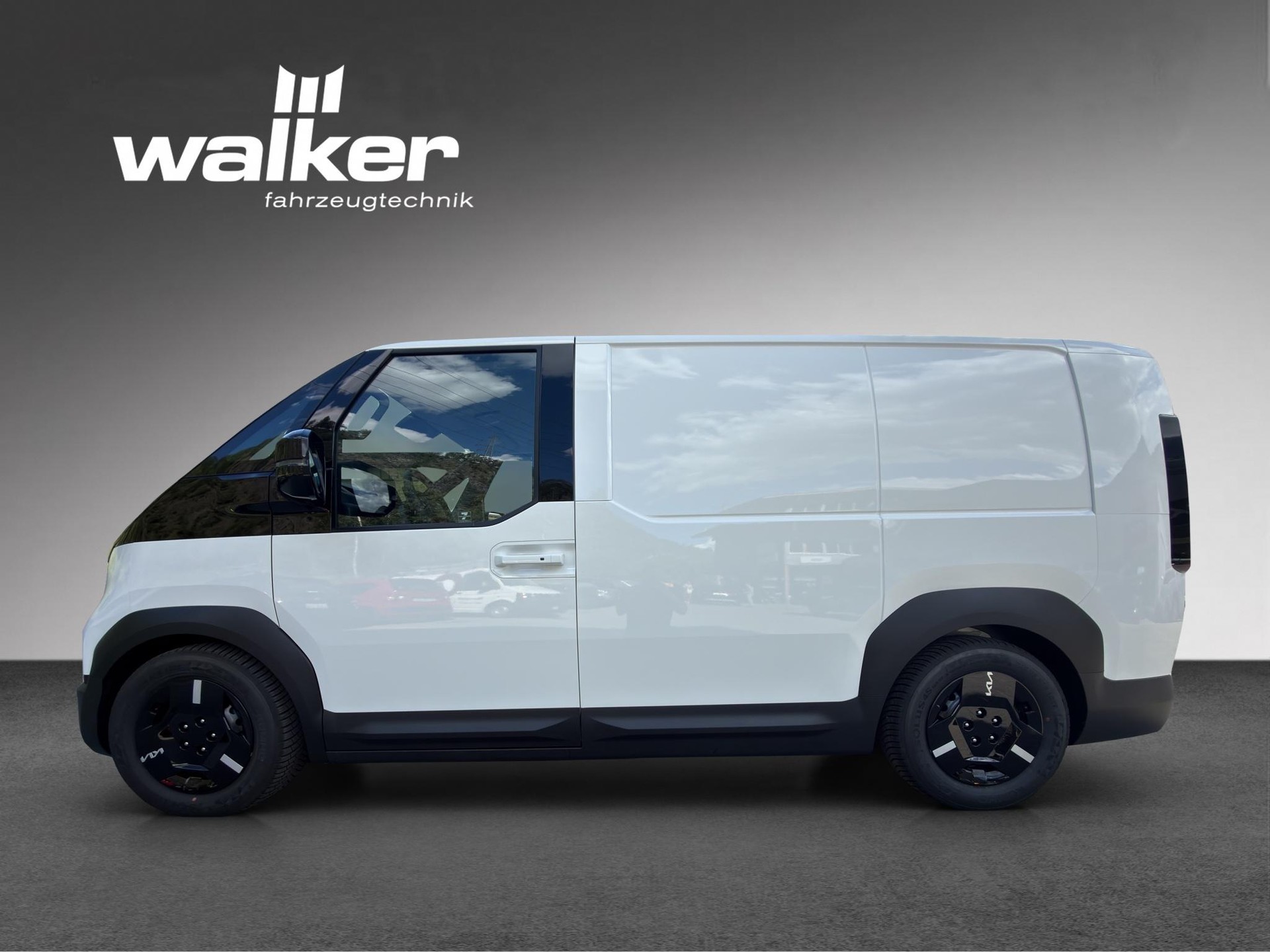 KIA PV5 Cargo 71.2 kWh Plus-image-2