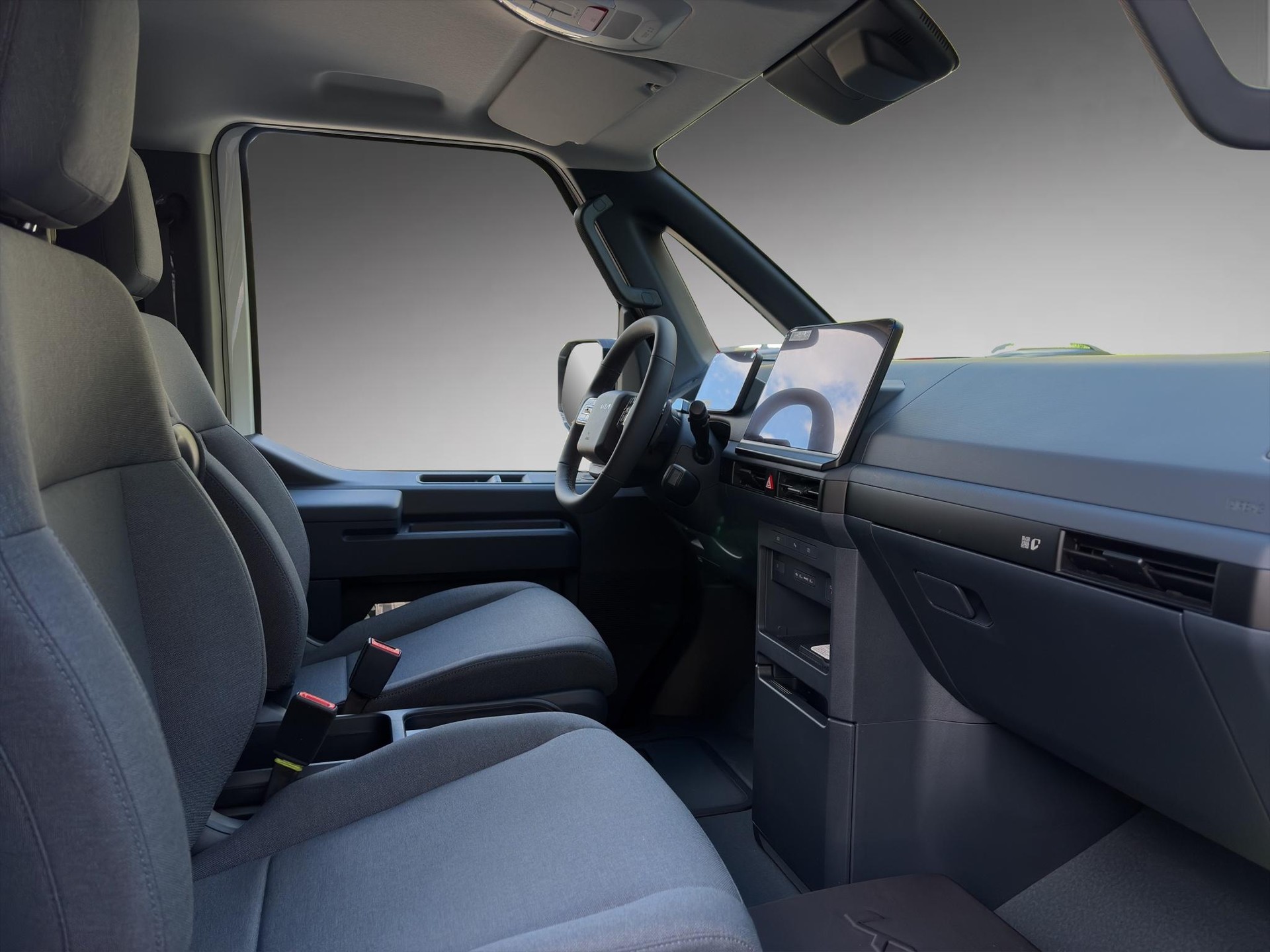 KIA PV5 Cargo 71.2 kWh Plus-image-10