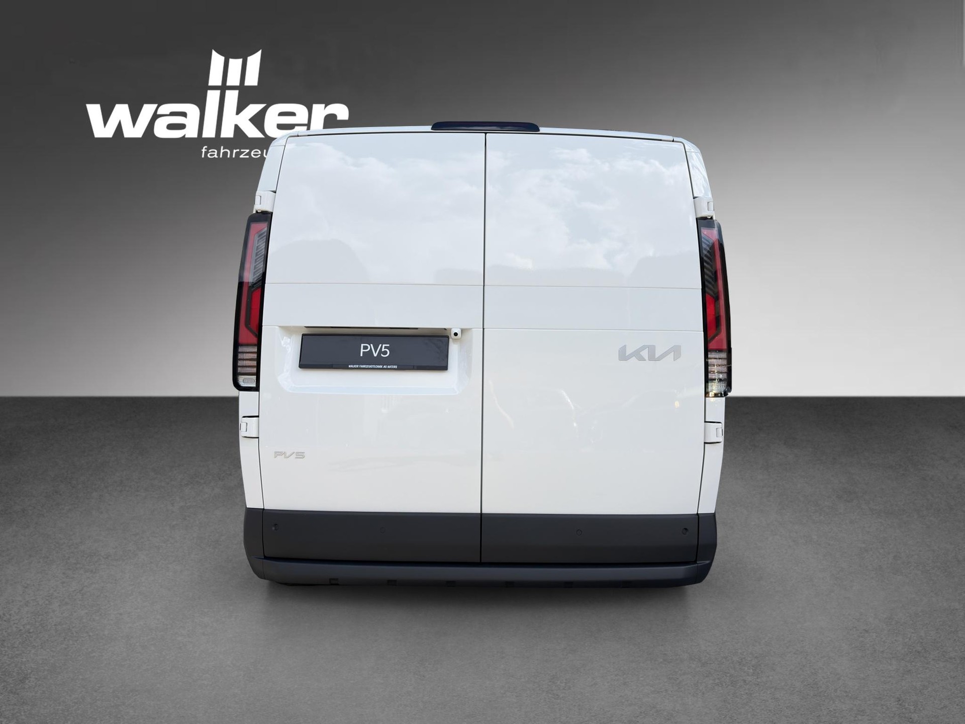 KIA PV5 Cargo 71.2 kWh Plus-image-12