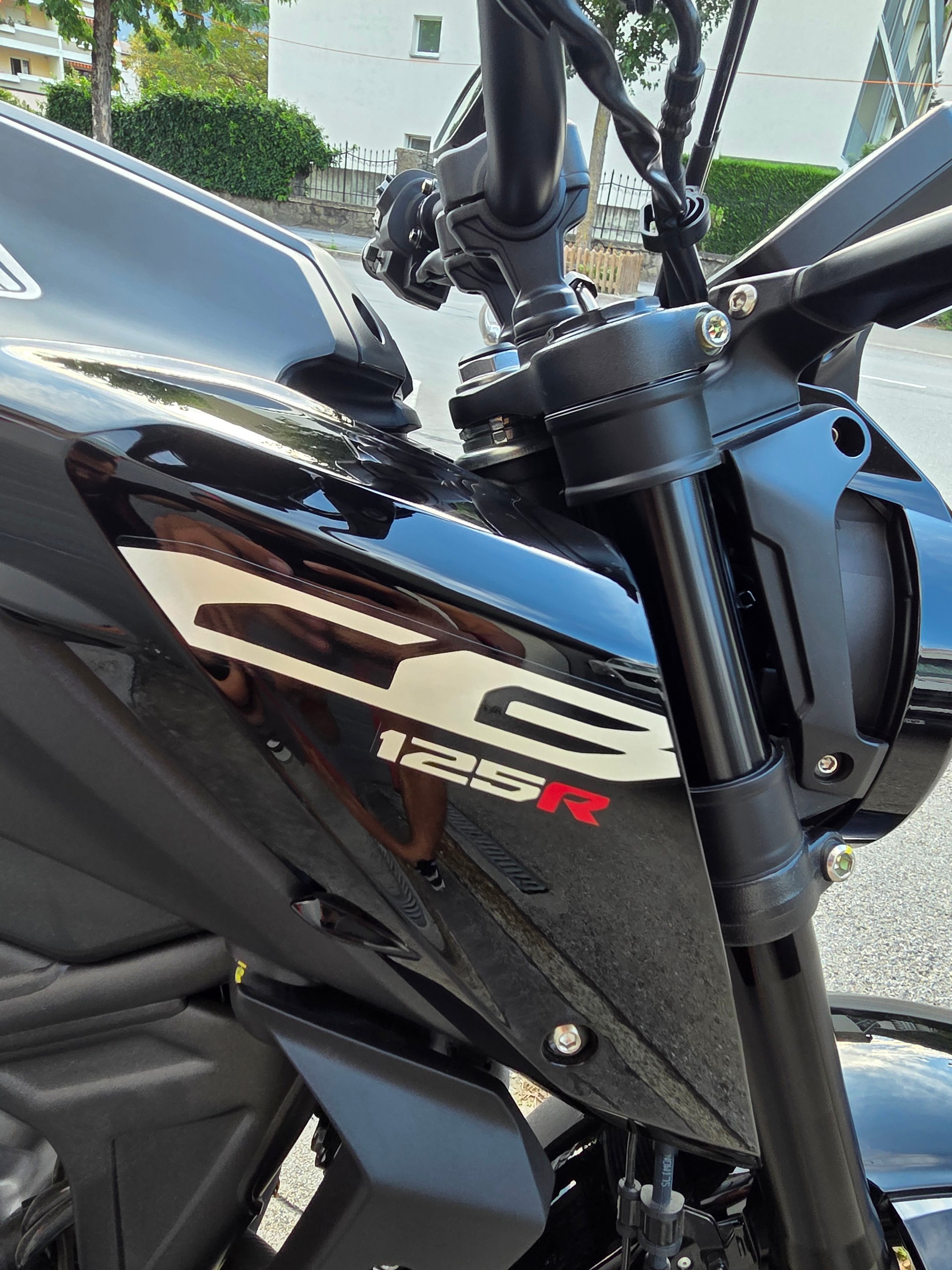 HONDA CB 125 R-image-2