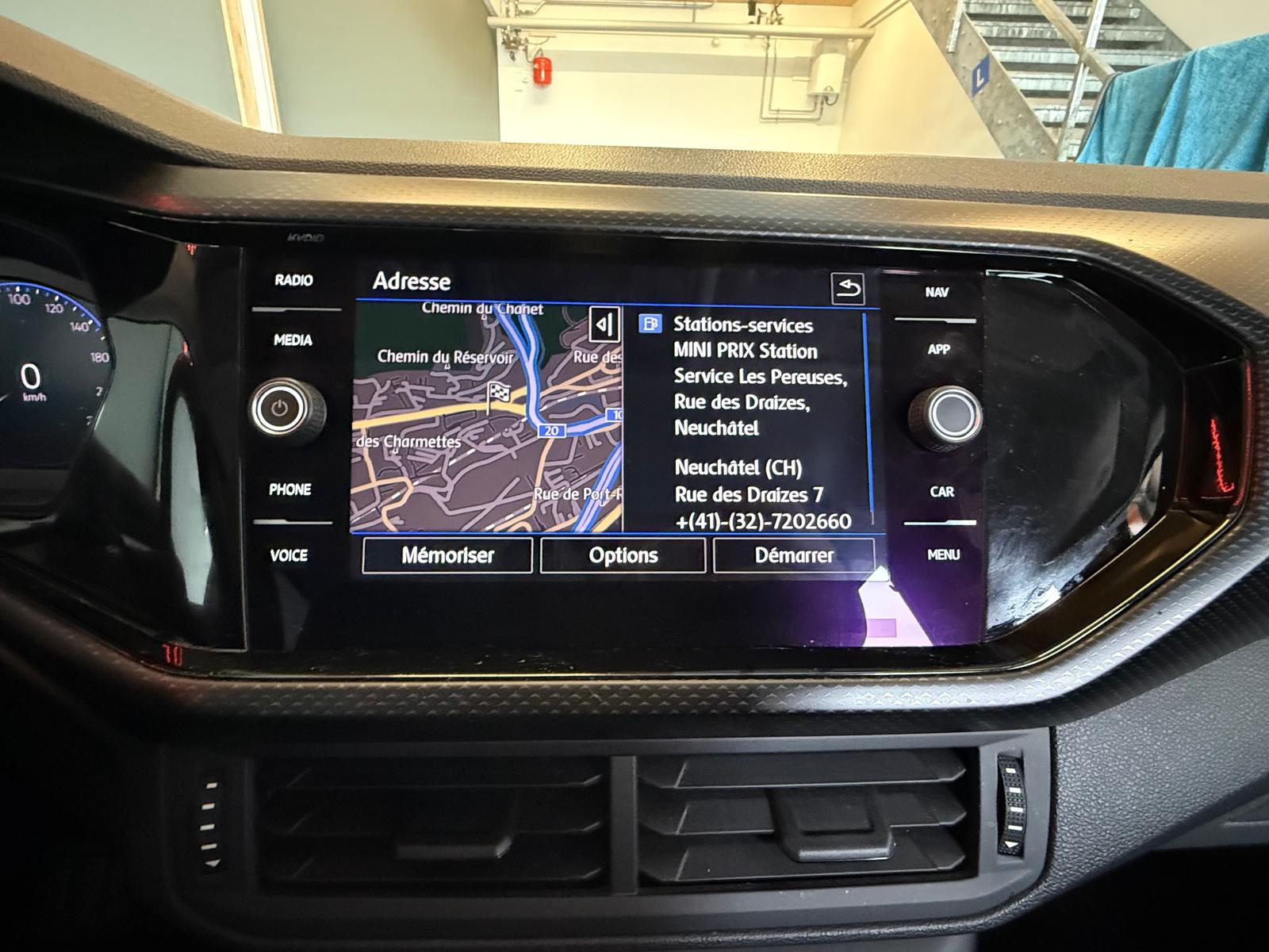 VW T-Cross 1.0 TSI Life DSG-image-20