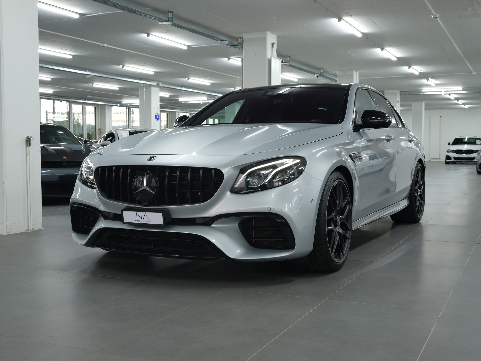 MERCEDES-BENZ E 63 AMG S 4Matic Speedshift MCT *AMG Performance* *Burmester* *Panorama*-image-7