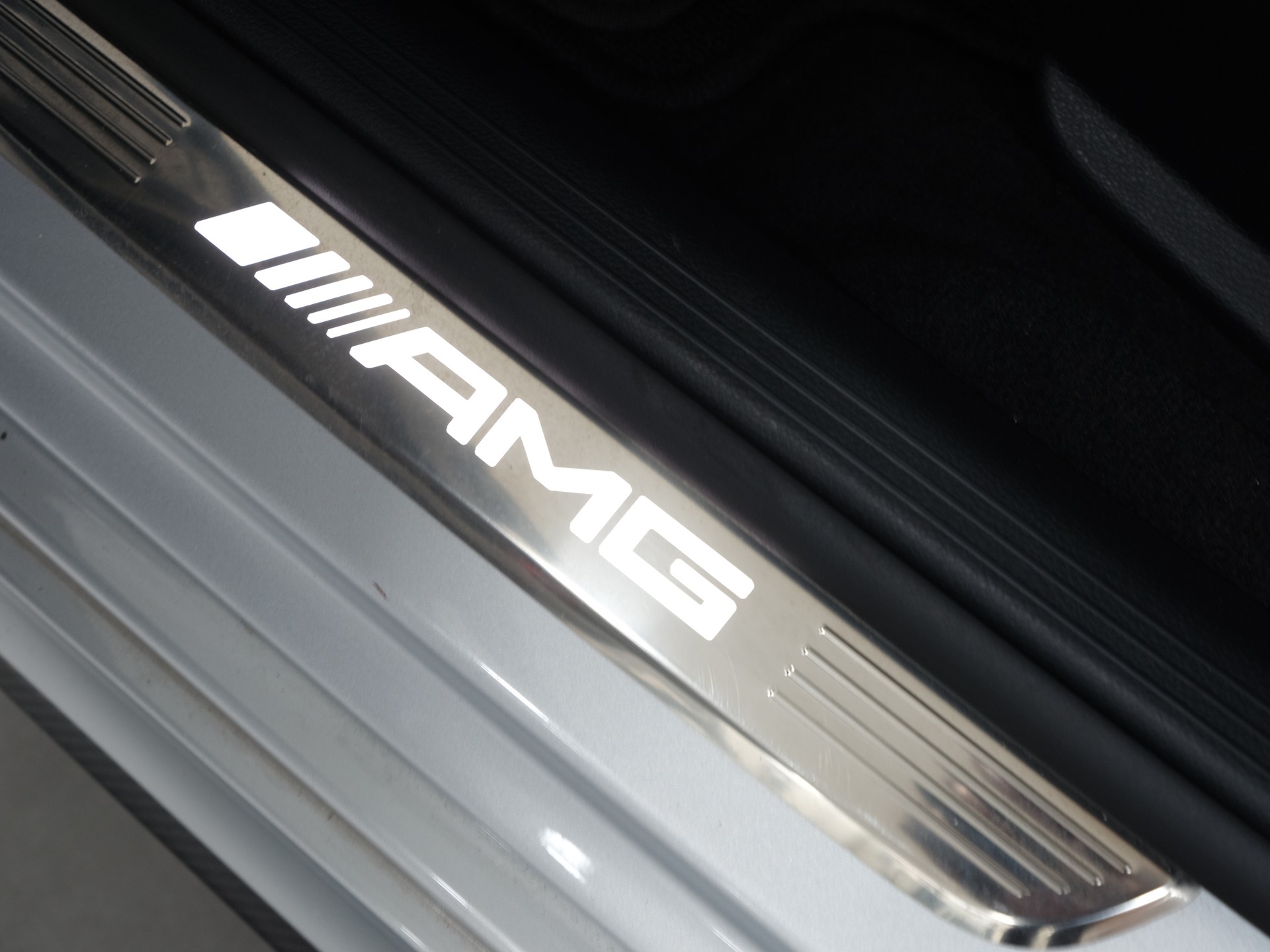 MERCEDES-BENZ E 63 AMG S 4Matic Speedshift MCT *AMG Performance* *Burmester* *Panorama*-image-22