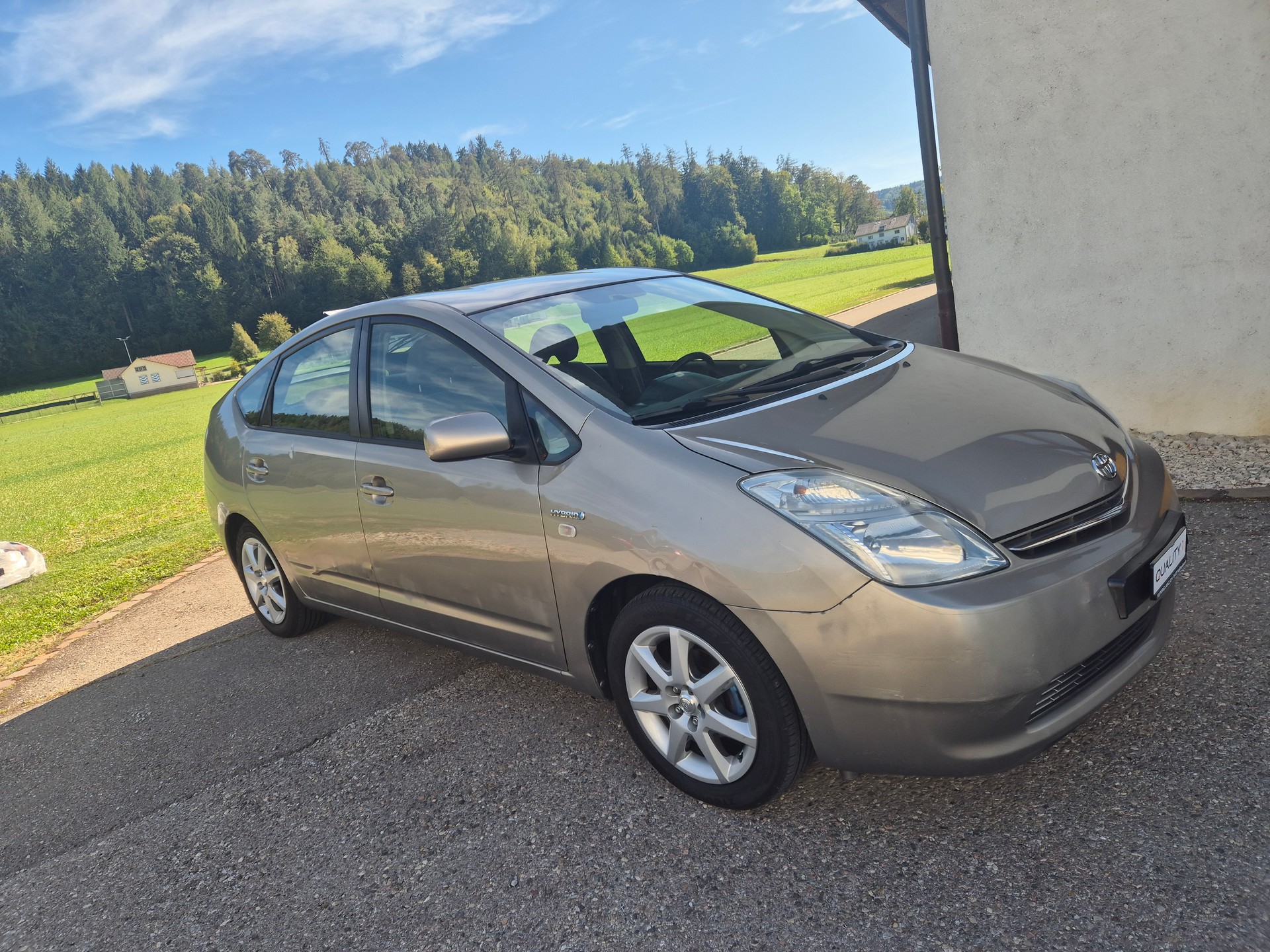 TOYOTA Prius 1.5 16V Hybrid-image-2