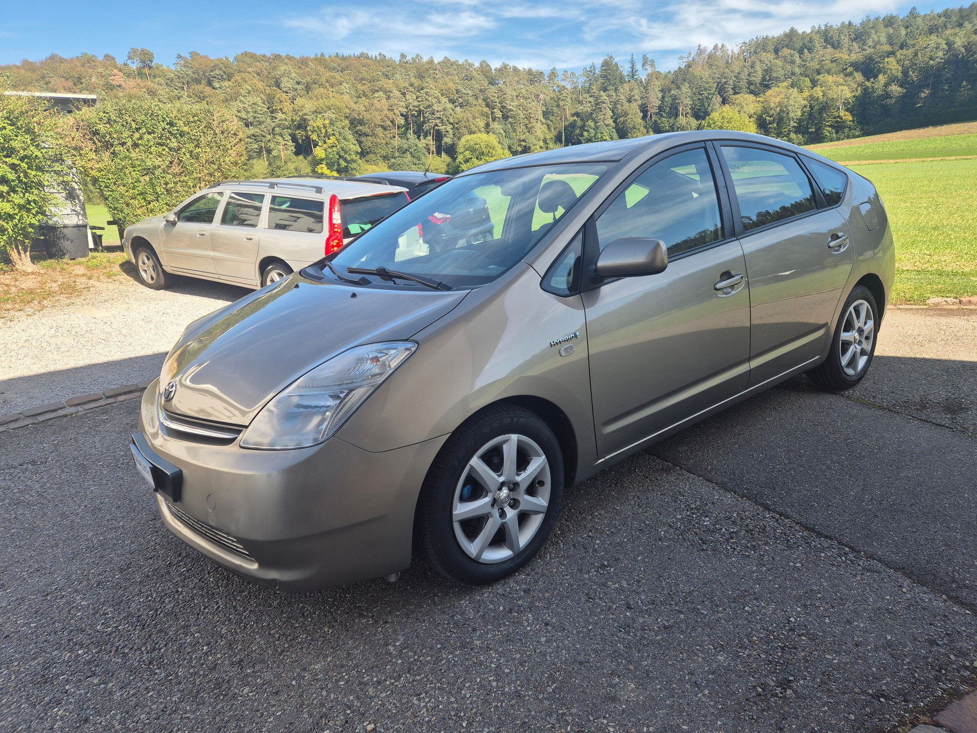 TOYOTA Prius 1.5 16V Hybrid-image-0