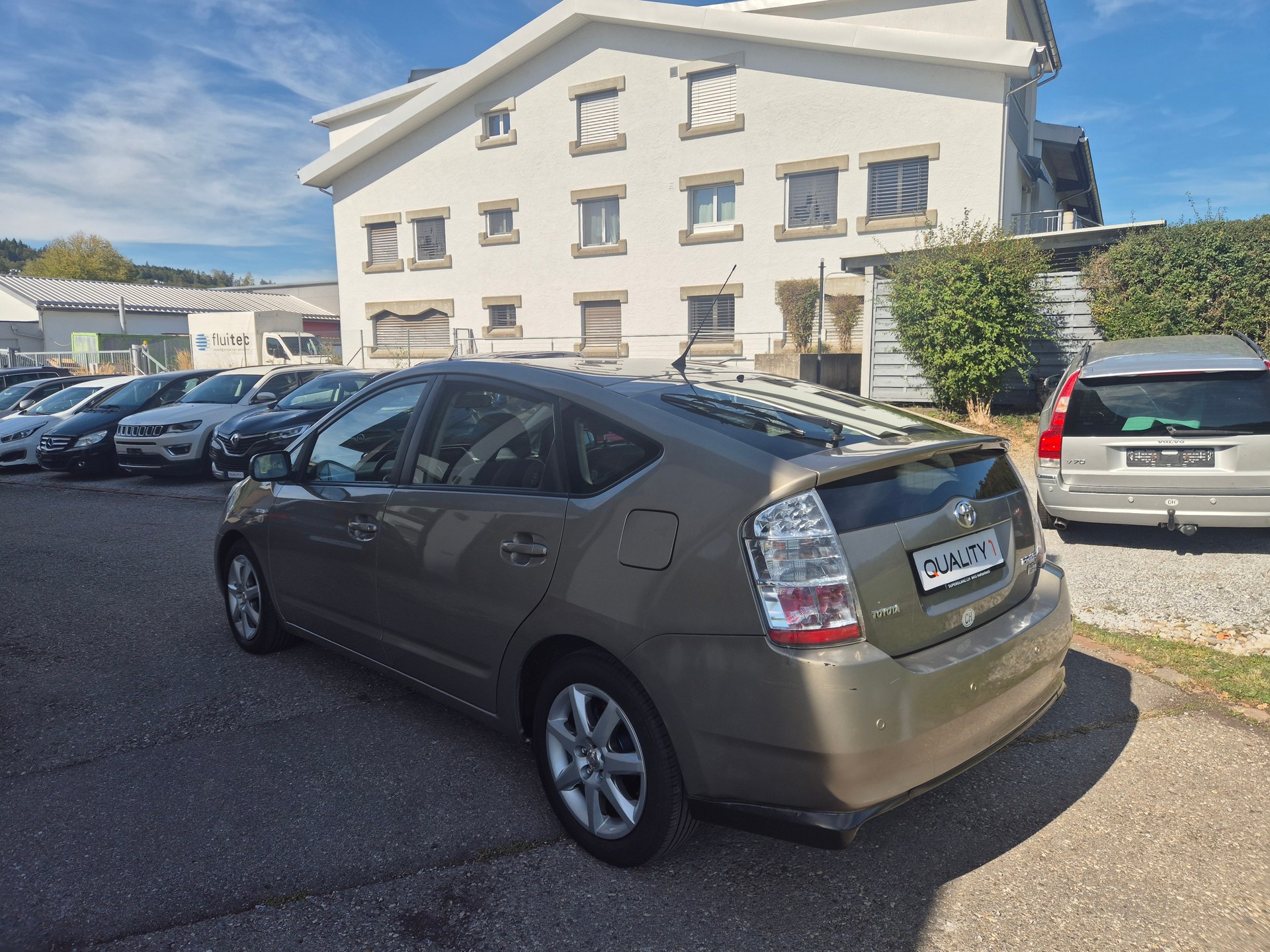 TOYOTA Prius 1.5 16V Hybrid-image-3