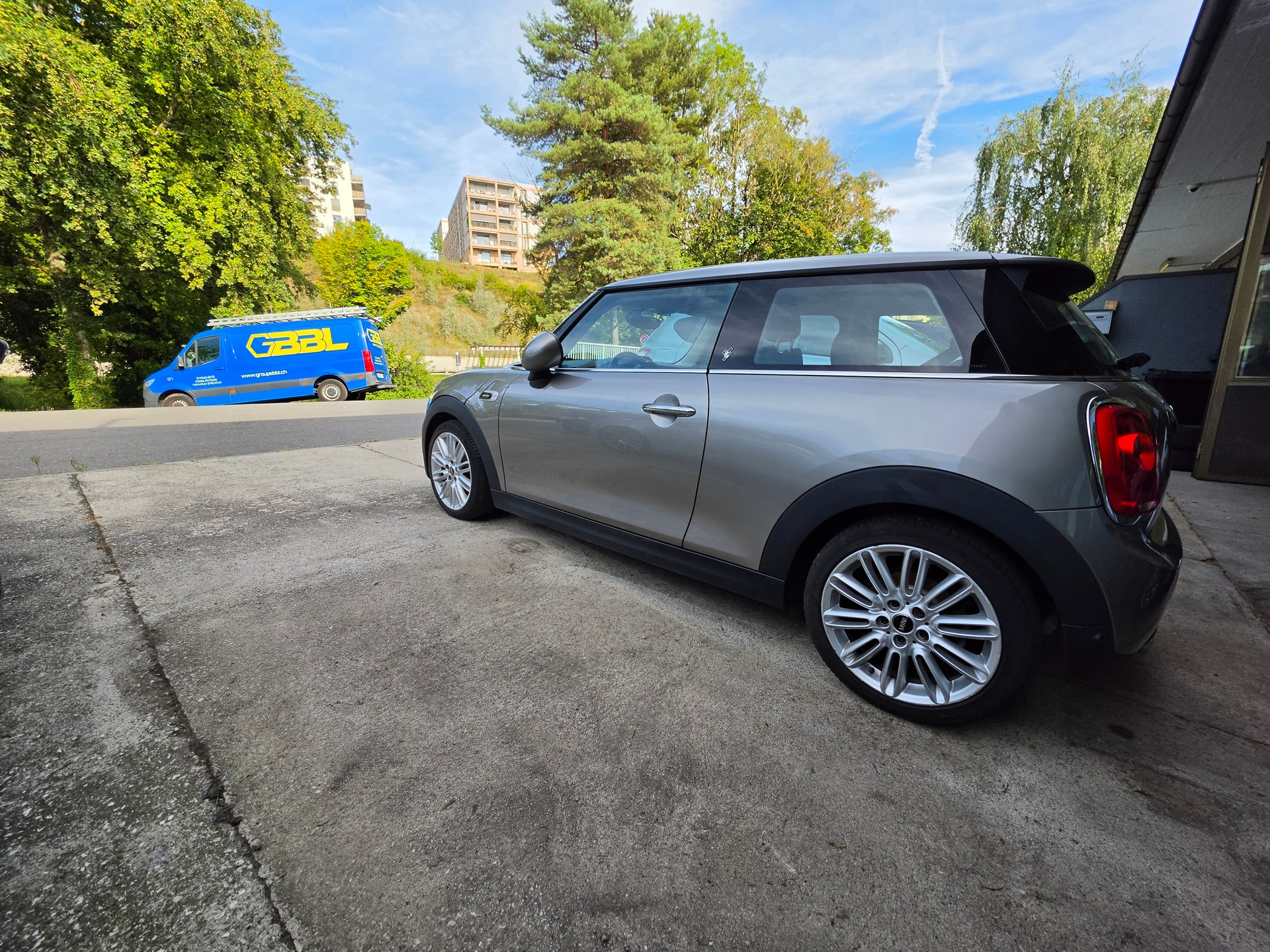 MINI Cooper Hyde Park-image-7