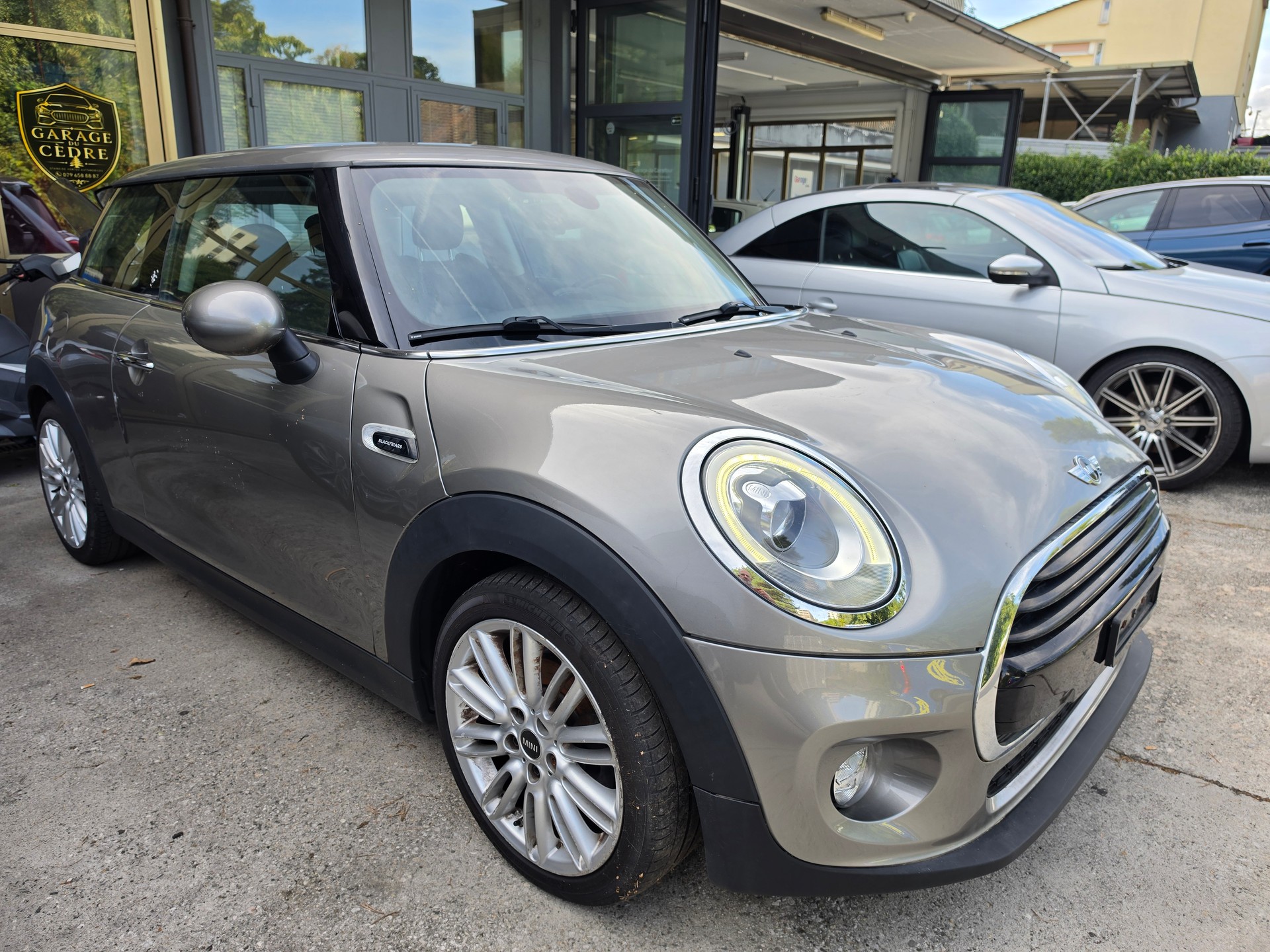 MINI Cooper Hyde Park-image-2