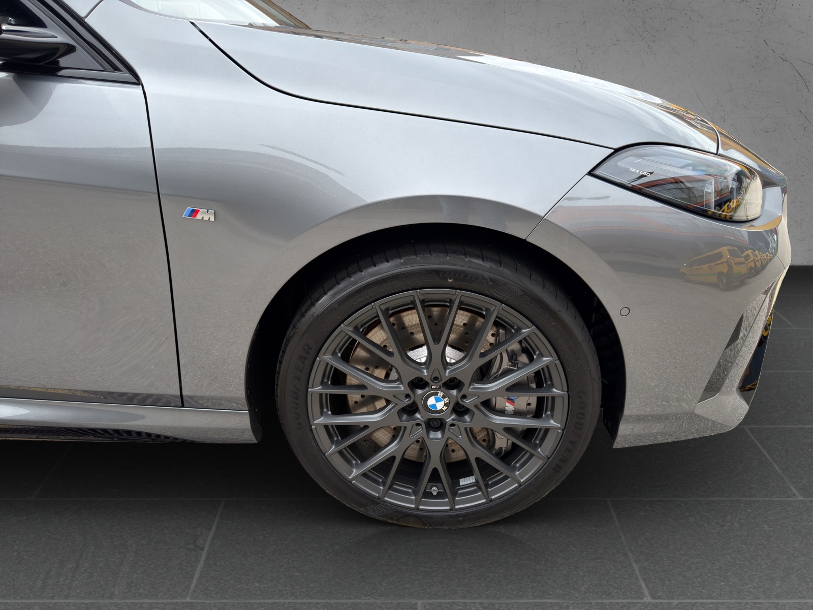 BMW M135 xDrive-image-8