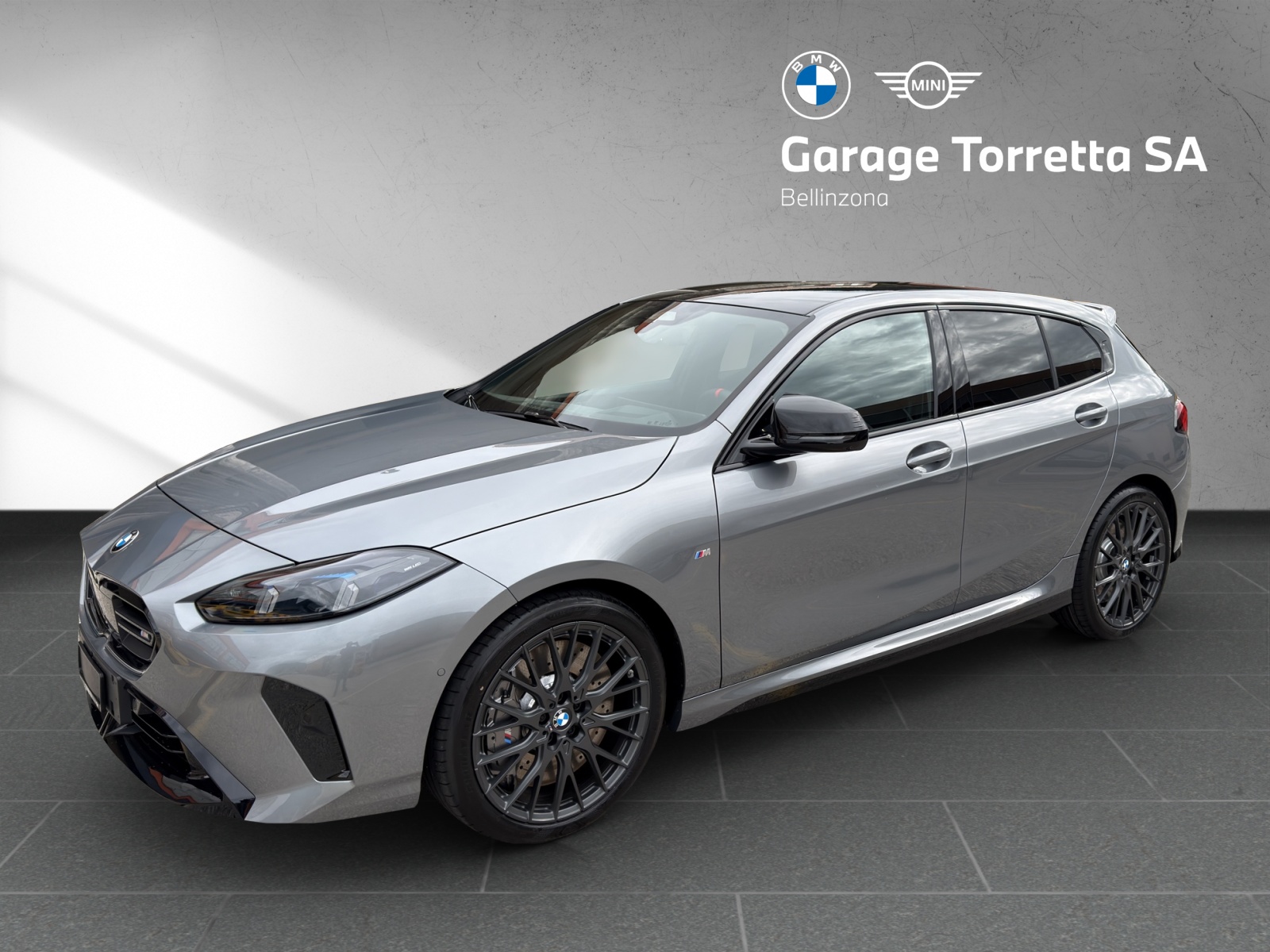 BMW M135 xDrive-image-0