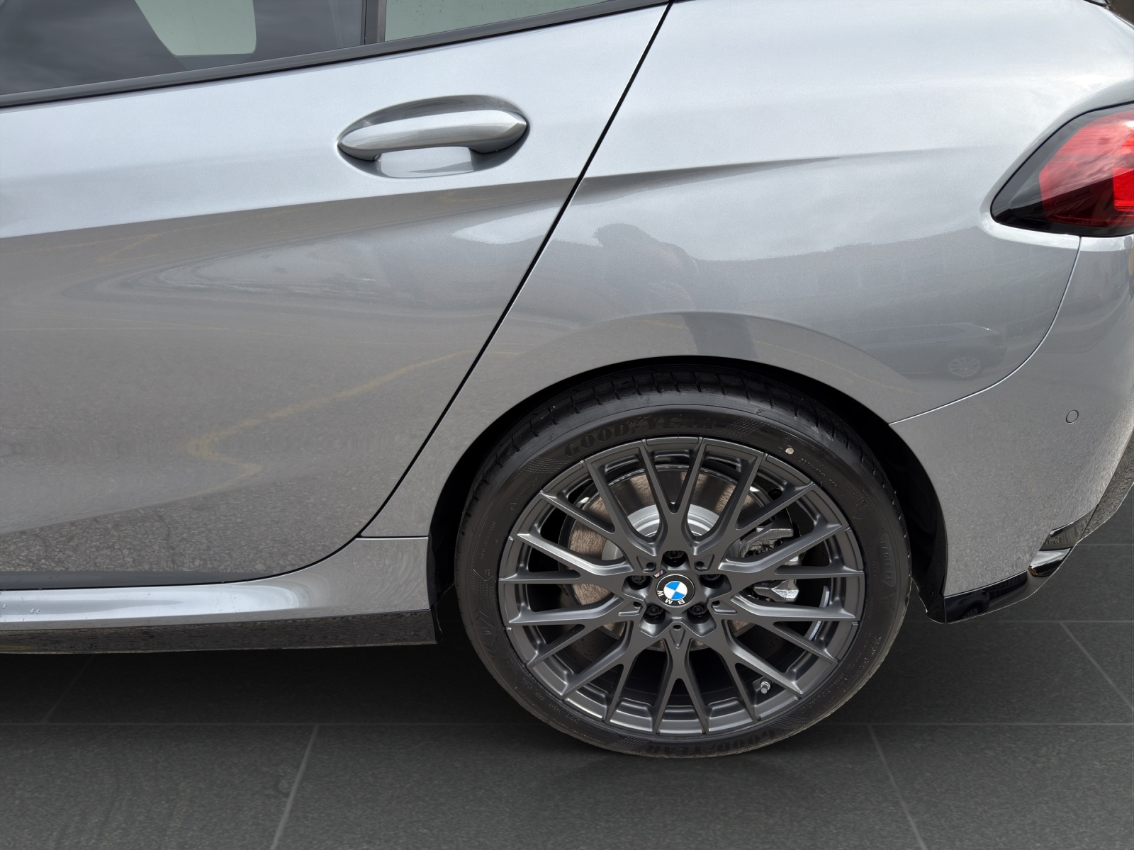BMW M135 xDrive-image-10