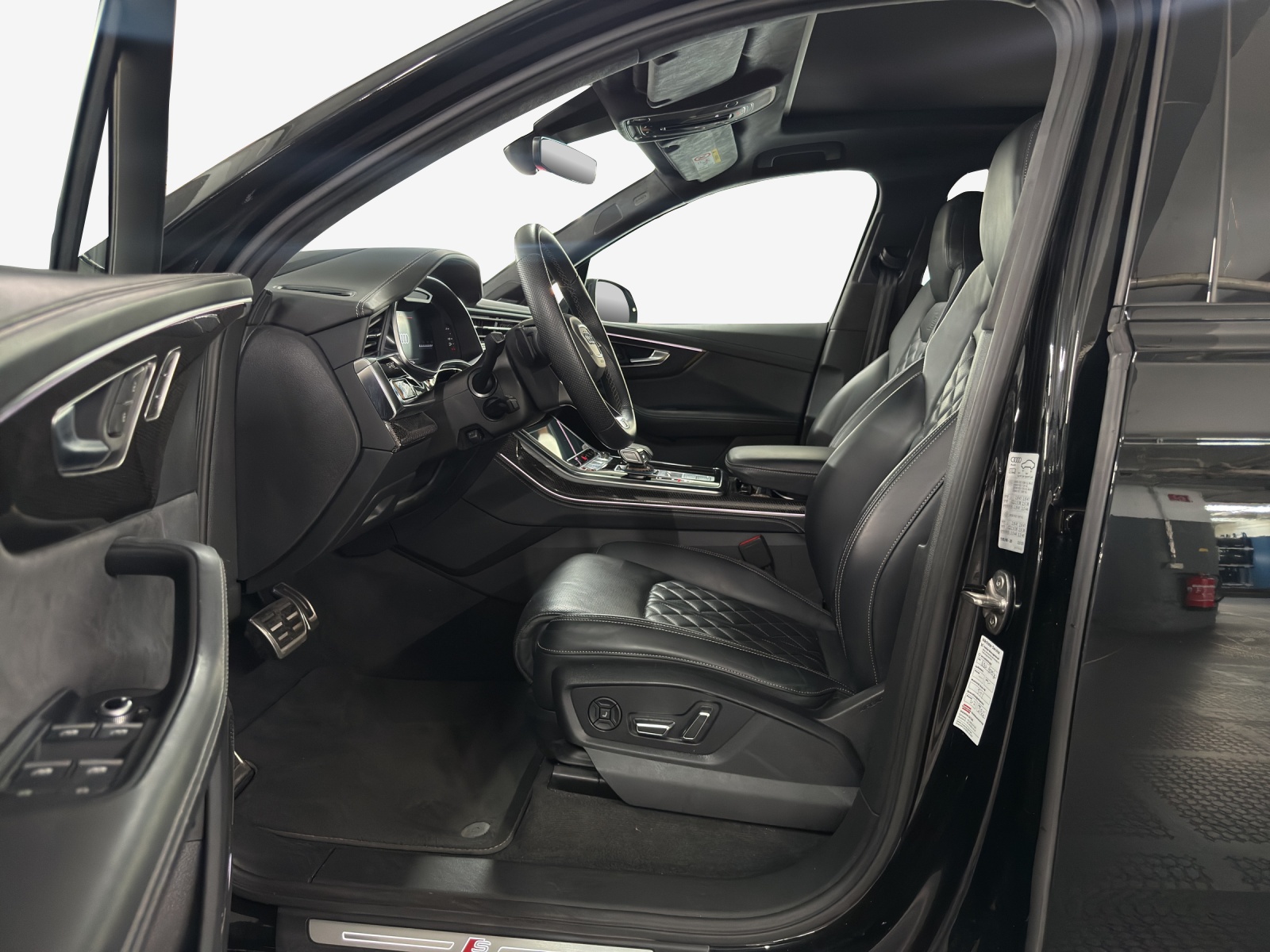 AUDI SQ7 TFSI quattro tiptronic-image-7