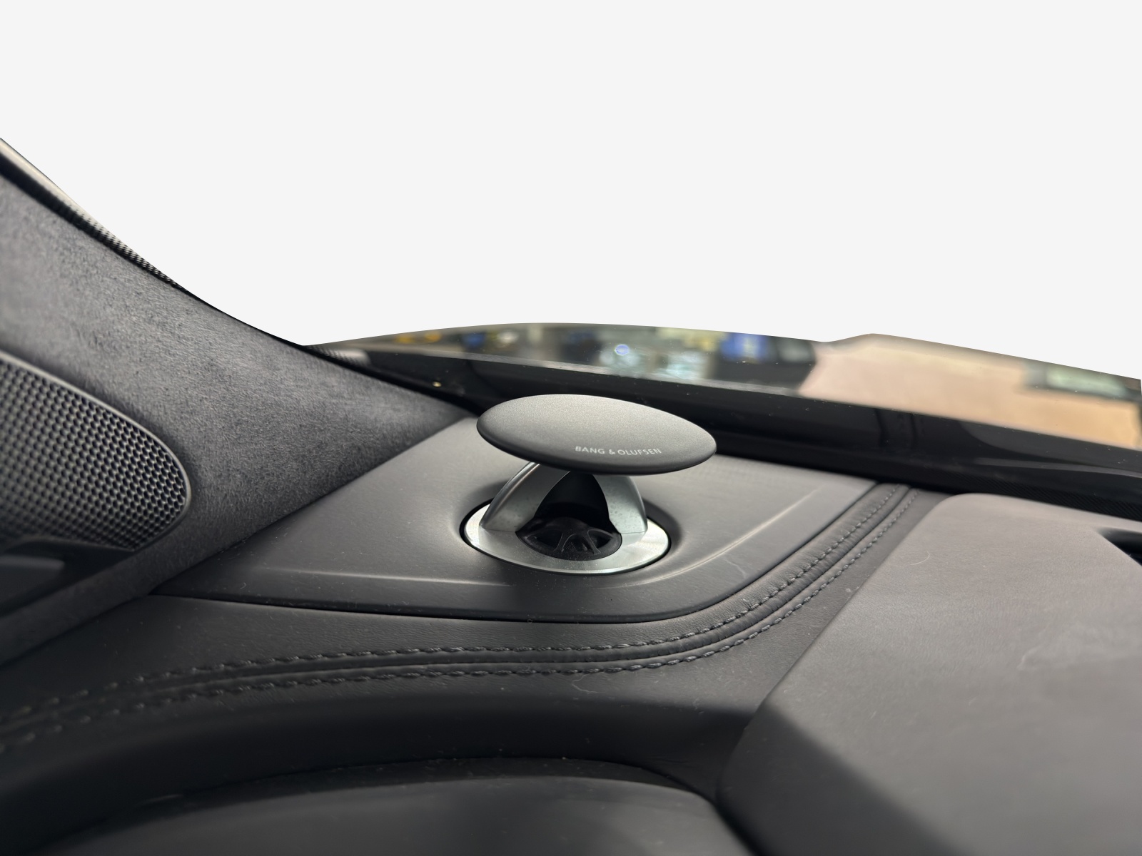 AUDI SQ7 TFSI quattro tiptronic-image-15