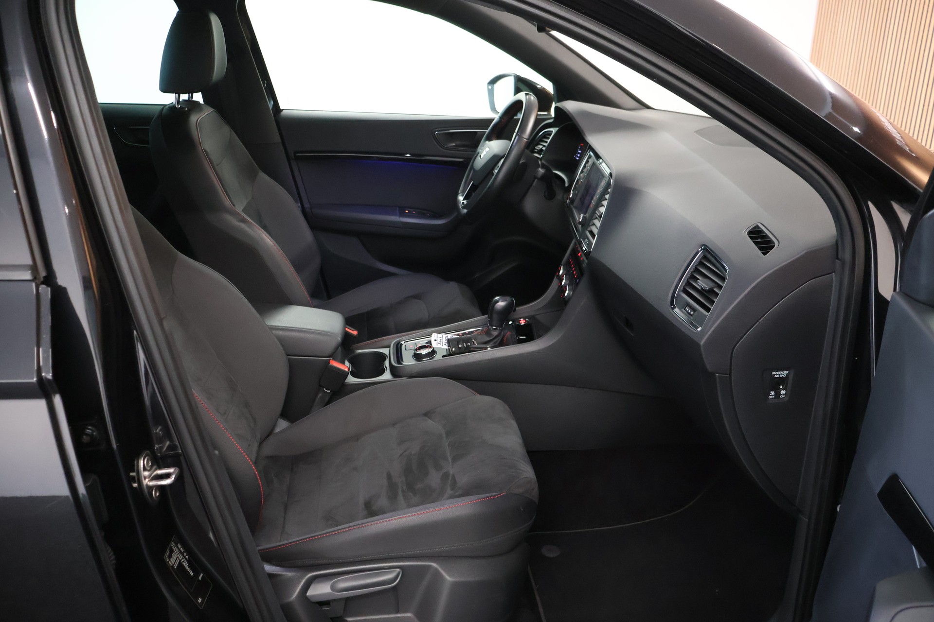 SEAT Ateca 2.0 TDI CR FR 4Drive DSG-image-14