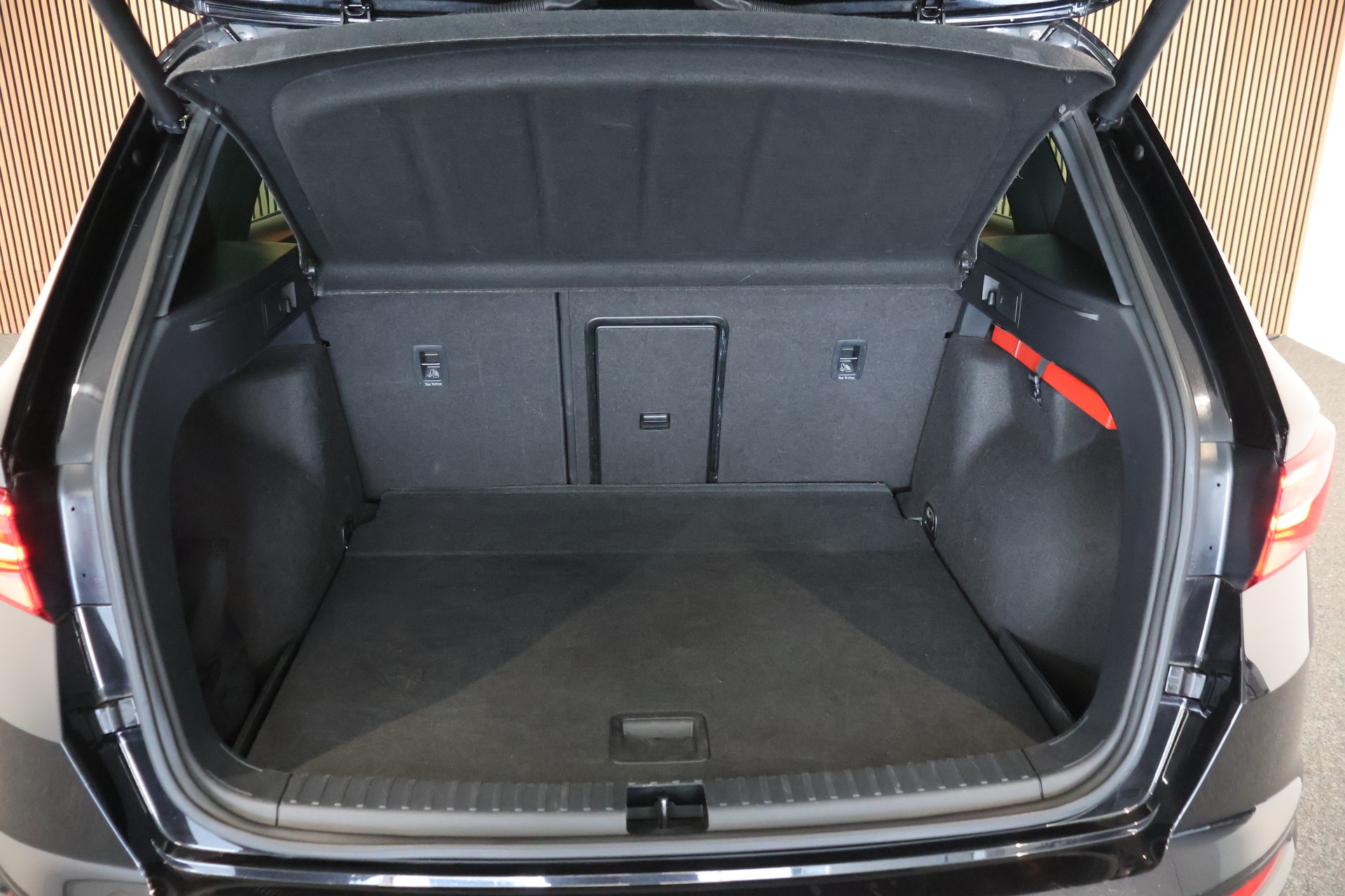 SEAT Ateca 2.0 TDI CR FR 4Drive DSG-image-12