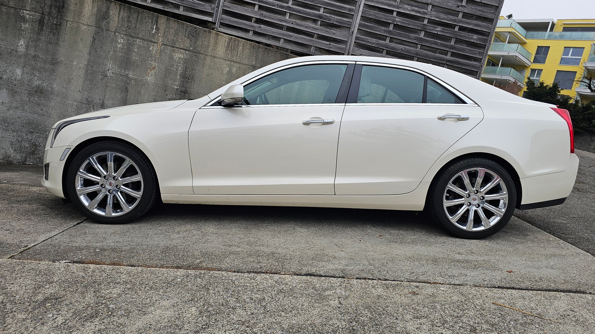 CADILLAC ATS 2.0 Sedan Turbo Luxury AWD Automatic-image-0
