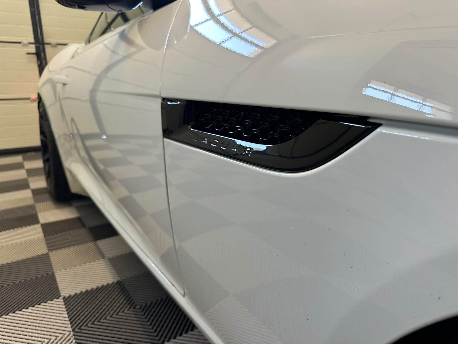 JAGUAR F-Type Coupé S 3.0 V6 S/C *Toit Pano *Echappement Sport-image-26