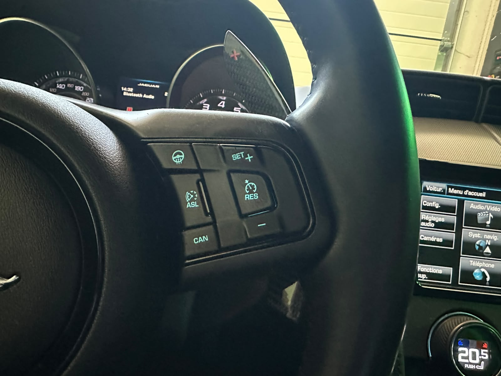 JAGUAR F-Type Coupé S 3.0 V6 S/C *Toit Pano *Echappement Sport-image-14