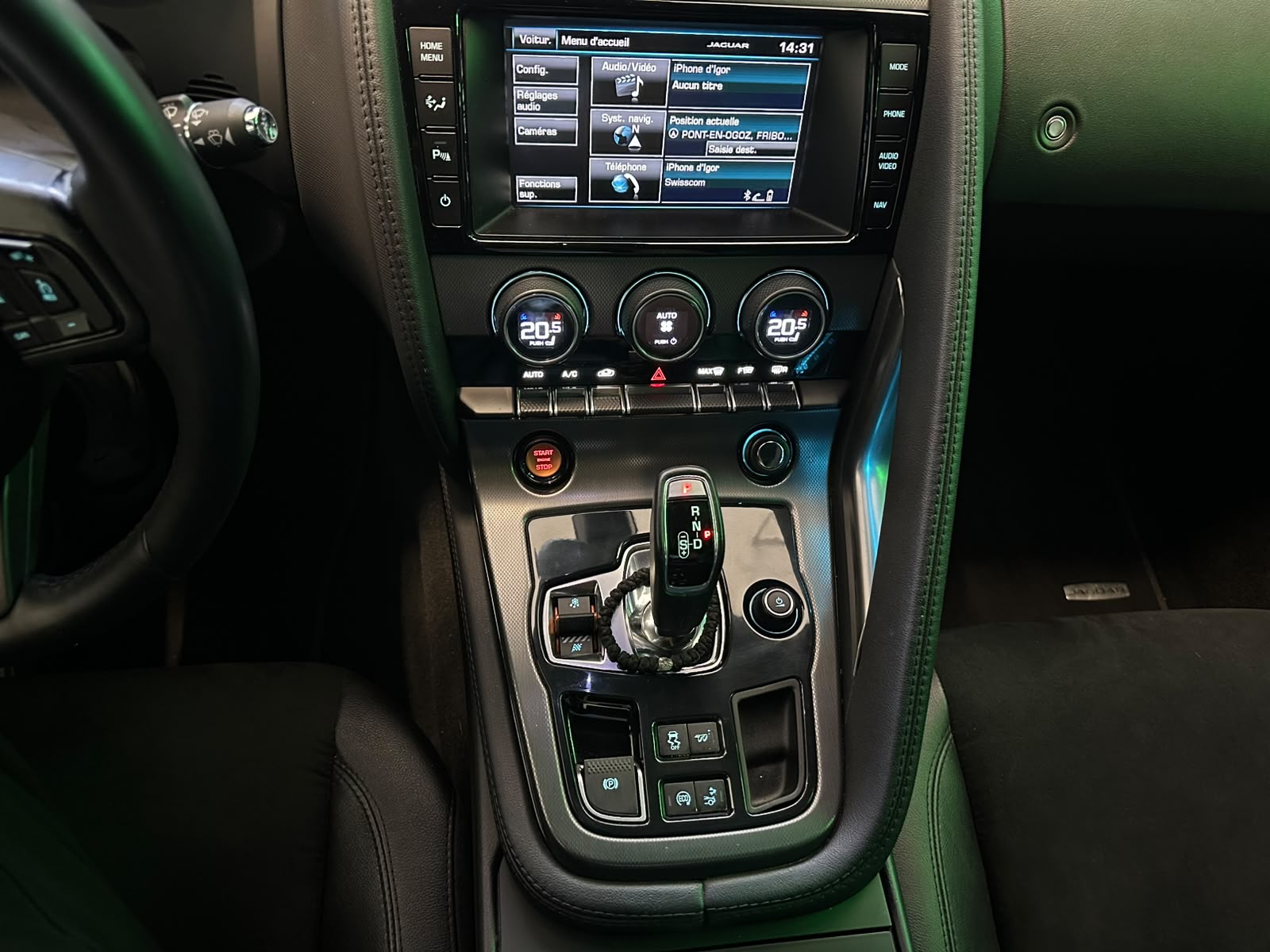 JAGUAR F-Type Coupé S 3.0 V6 S/C *Toit Pano *Echappement Sport-image-19