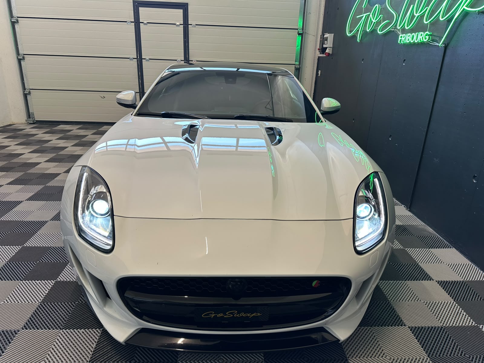 JAGUAR F-Type Coupé S 3.0 V6 S/C *Toit Pano *Echappement Sport-image-8