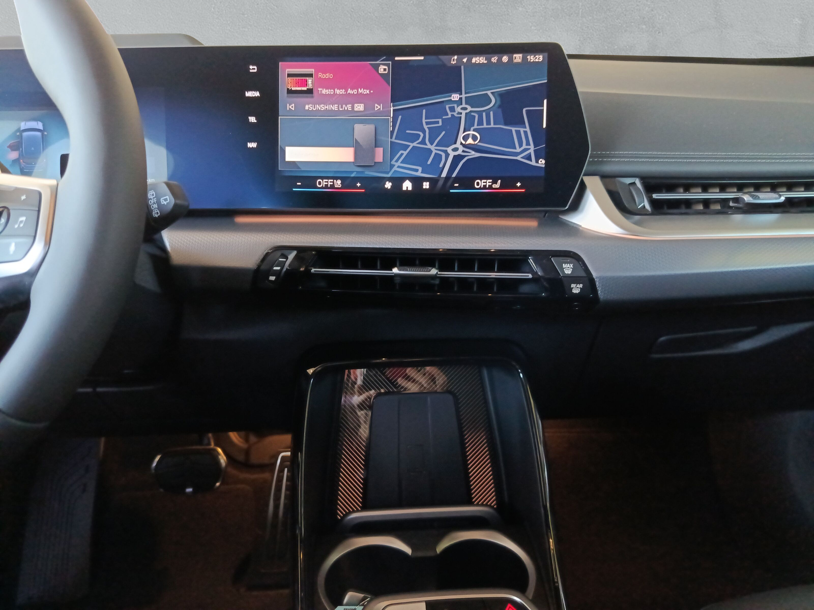 BMW X1 xDrive 30e M Sport Pro-image-18