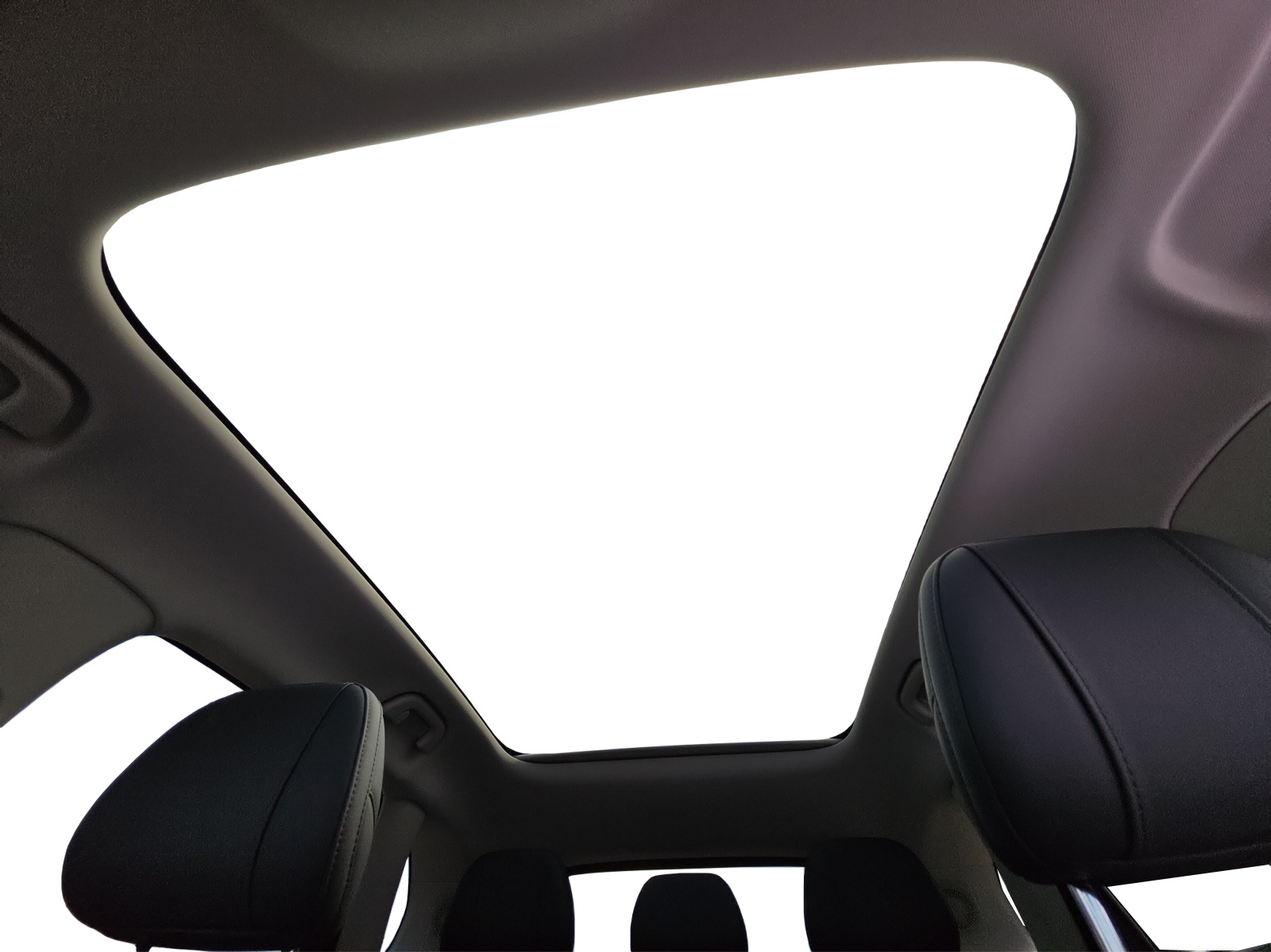LEAPMOTOR B10 EV-image-12