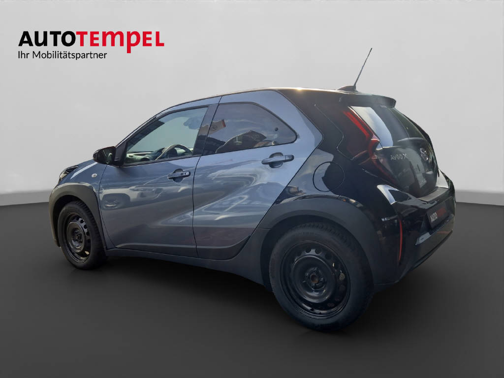 TOYOTA Aygo X 1.0 VVT-i Trend 45943/010-image-2