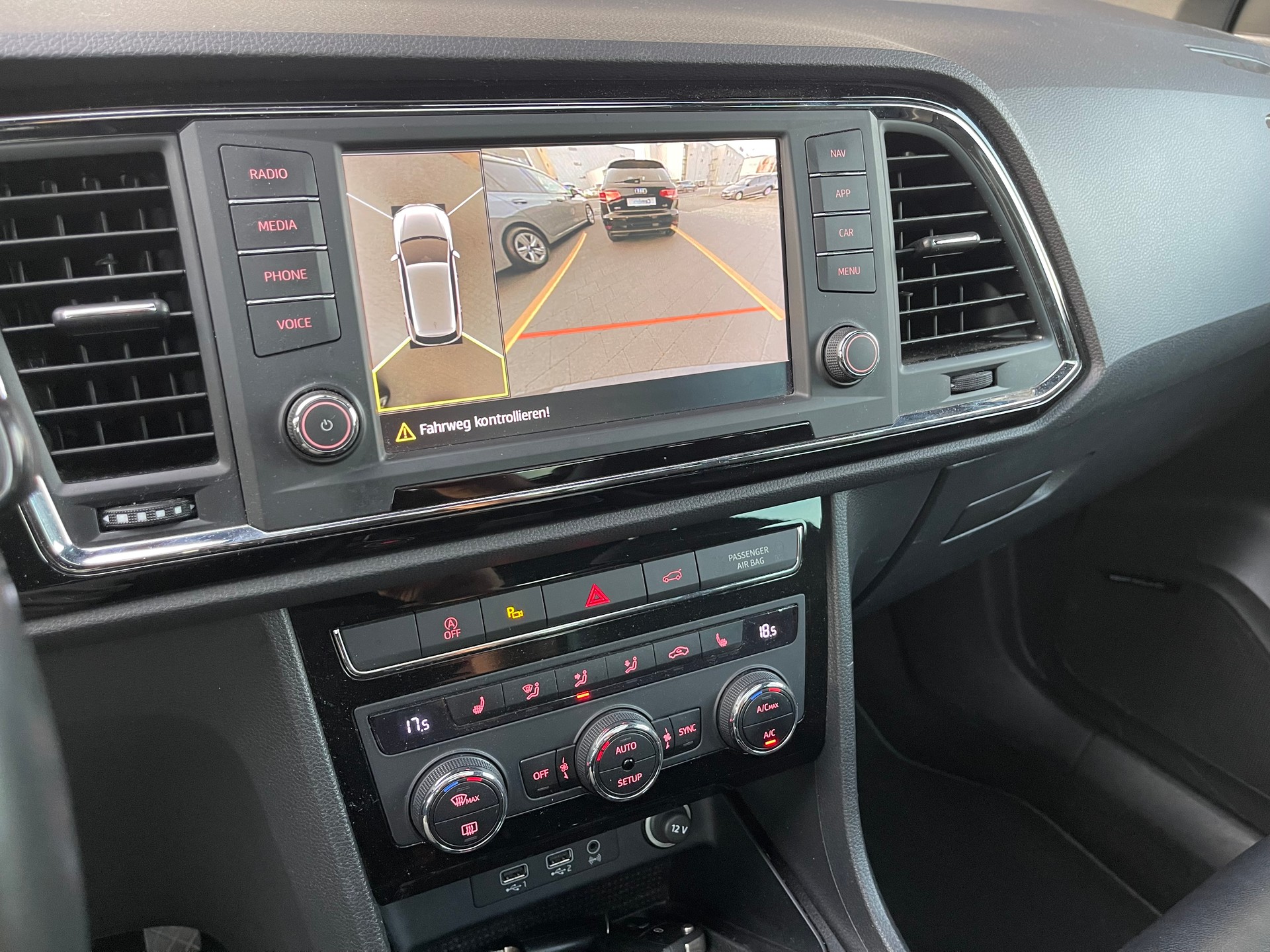 SEAT Ateca 2.0 TDI CR Xcellence 4Drive-image-15