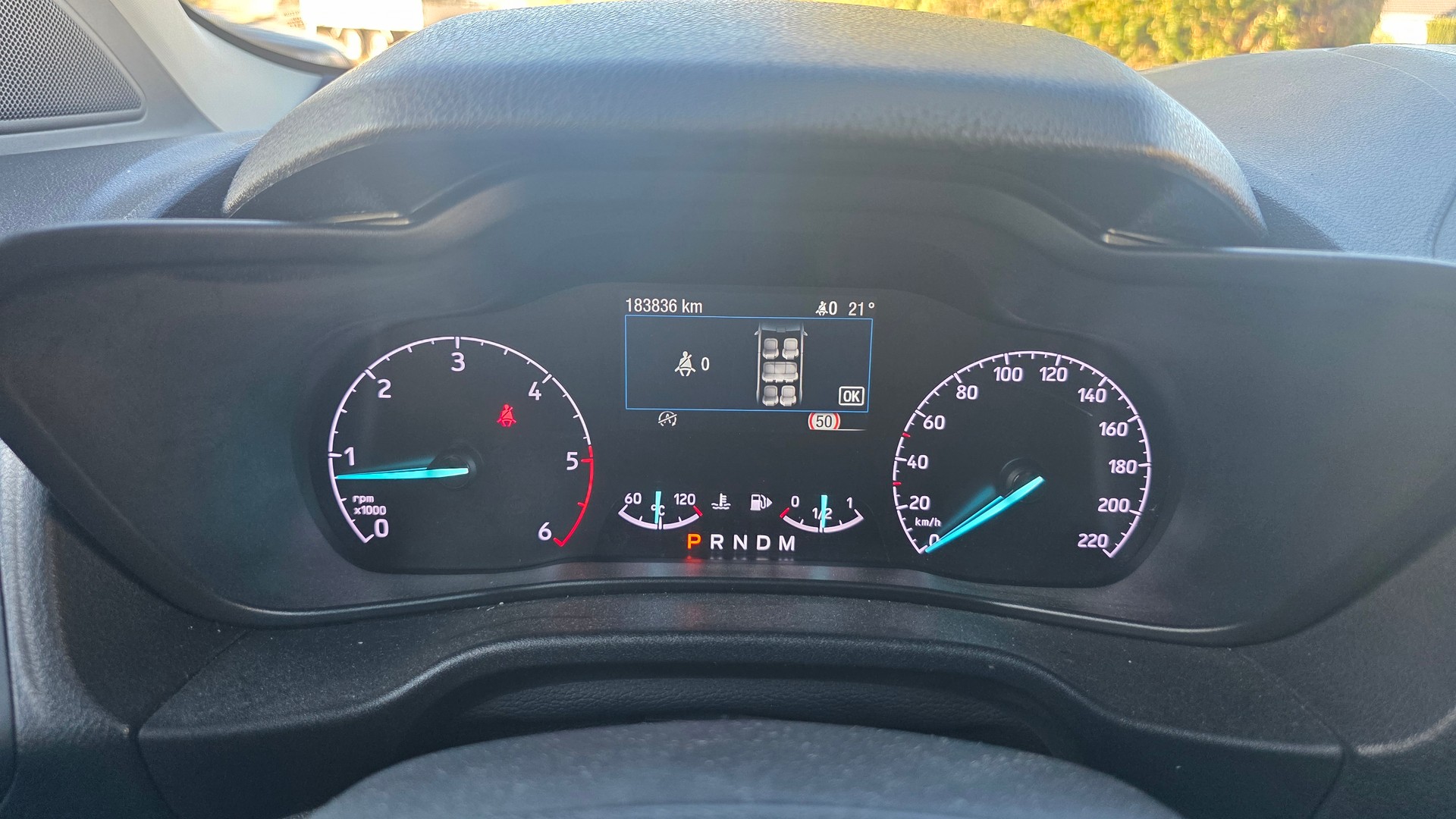 FORD Grand Tourneo Connect 1.5 EcoBlue Titanium Automat-image-10