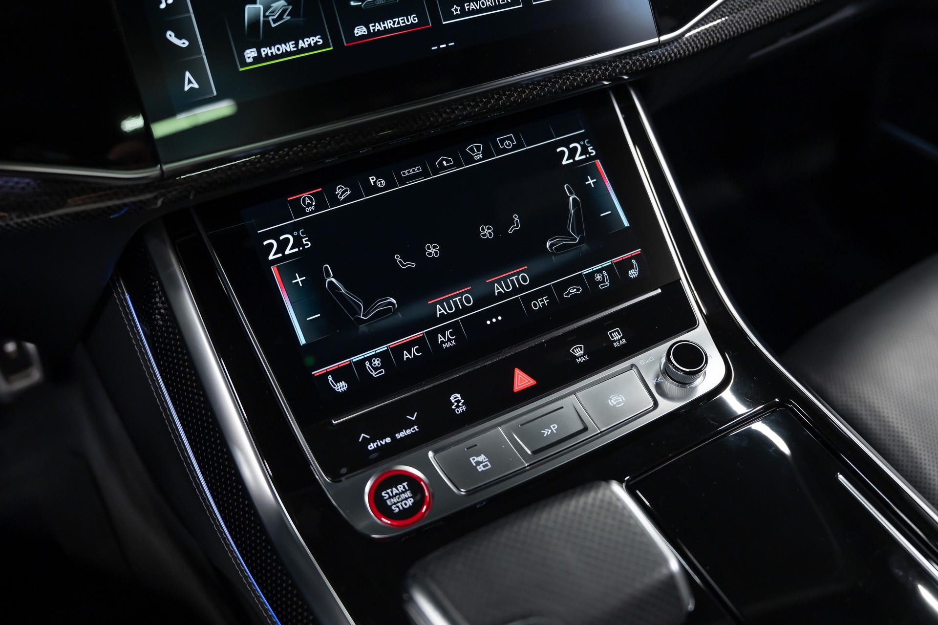 AUDI SQ8 TFSI quattro tiptronic / Gratis Service / Audi Garantie / Sitzkühlung / Carbon / Schiebedach / AHK / Head Up uvm..-image-15