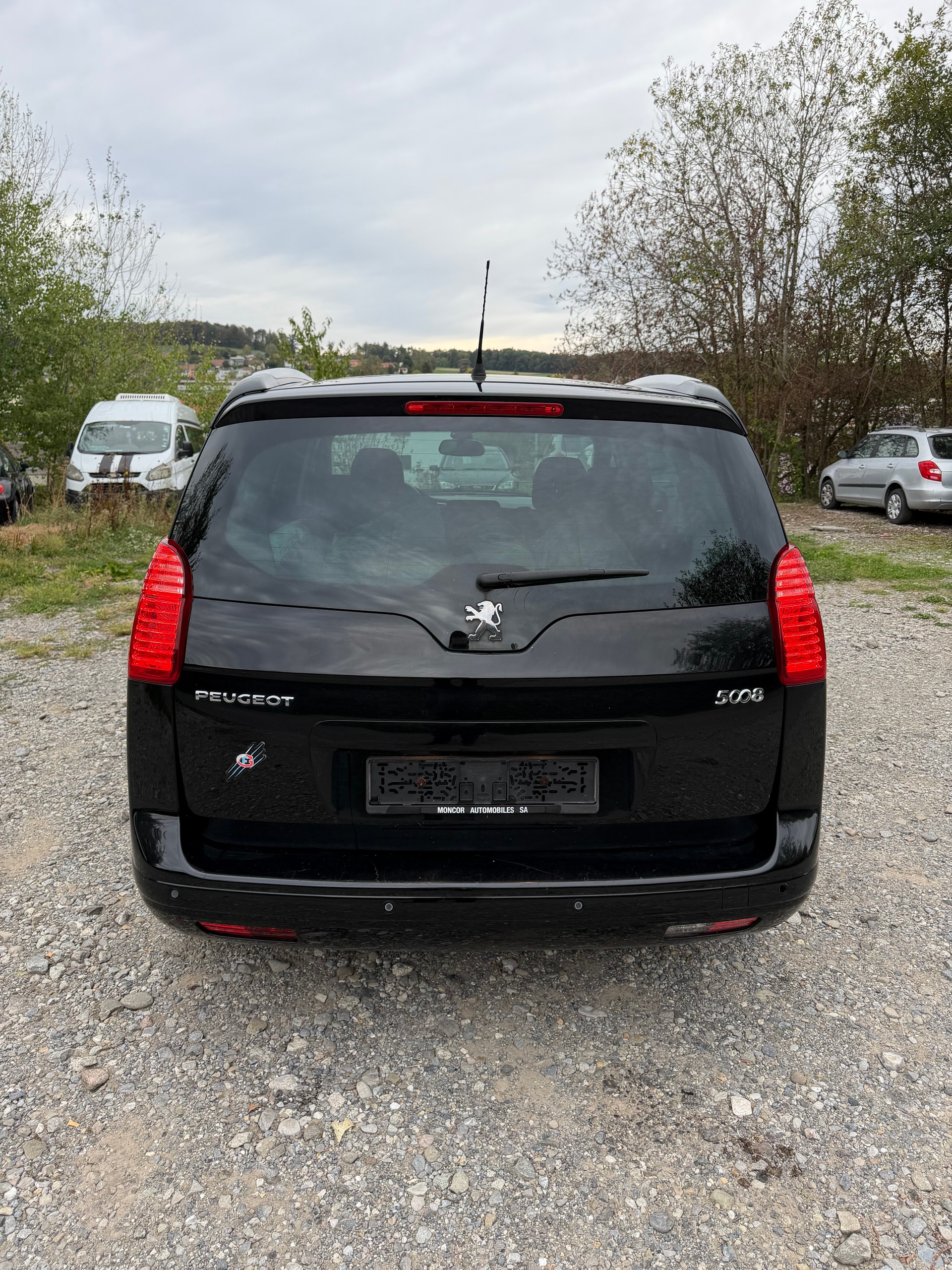 PEUGEOT 5008 1.6 16V T Active-image-5