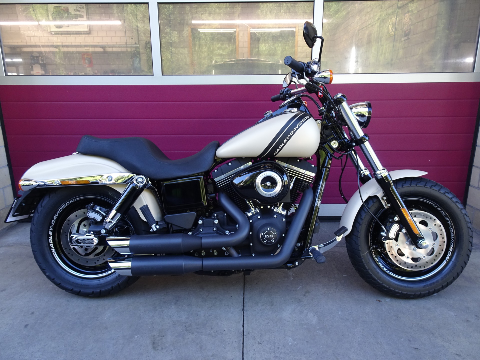HARLEY-DAVIDSON FXDF Dyna Fat Bob 103 ABS
