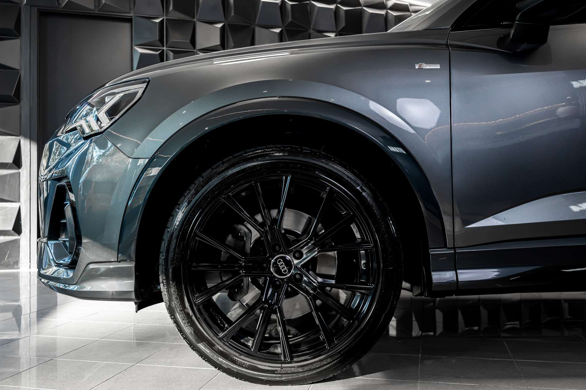 AUDI Q3 Sportback 45 TFSI S line quattro S-tronic-image-30