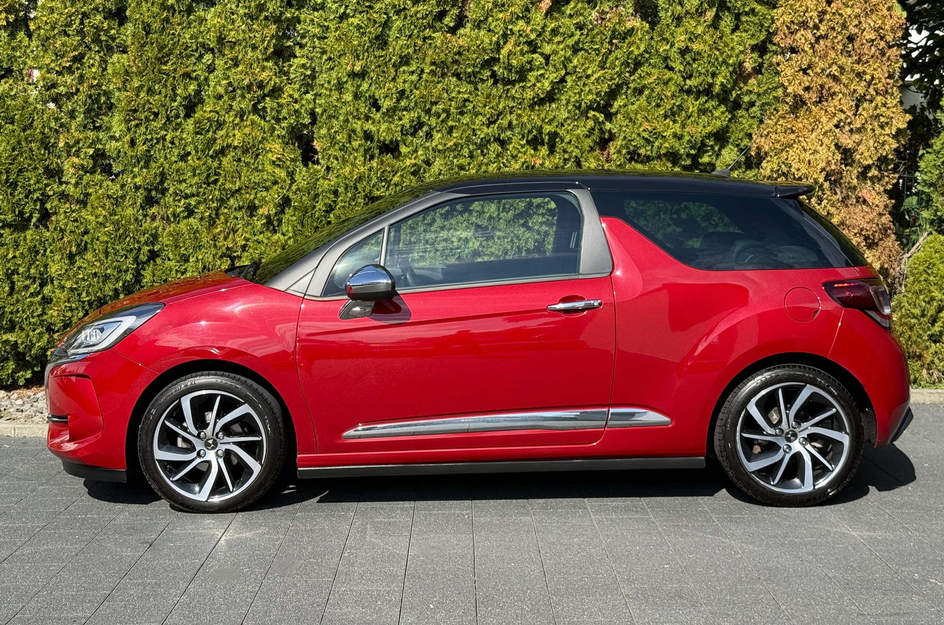 DS AUTOMOBILES DS 3 1.2 PureTech Sport Chic / Ab MFK-image-7