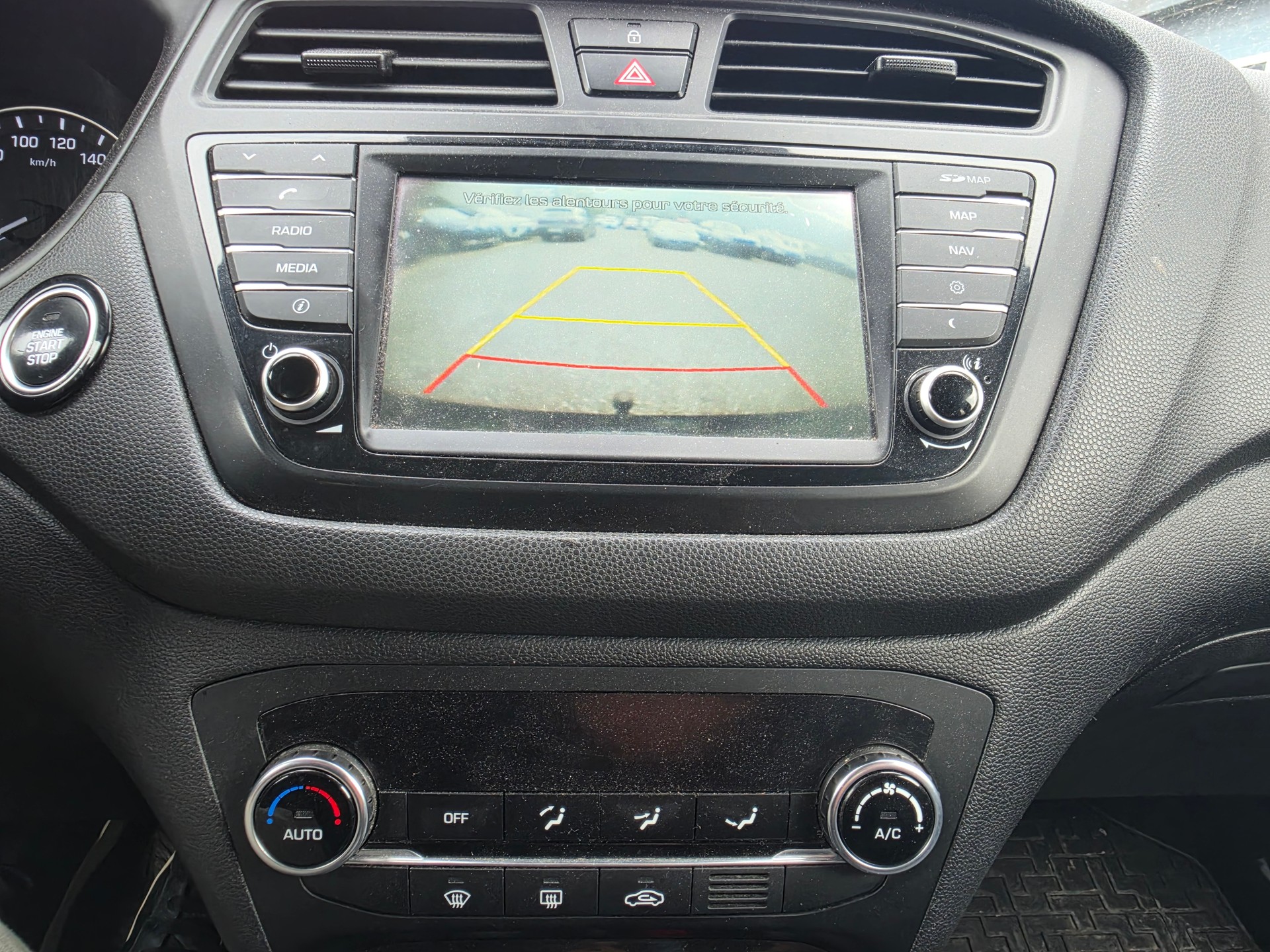 HYUNDAI i20 1.0 T-GDi Vertex-image-11