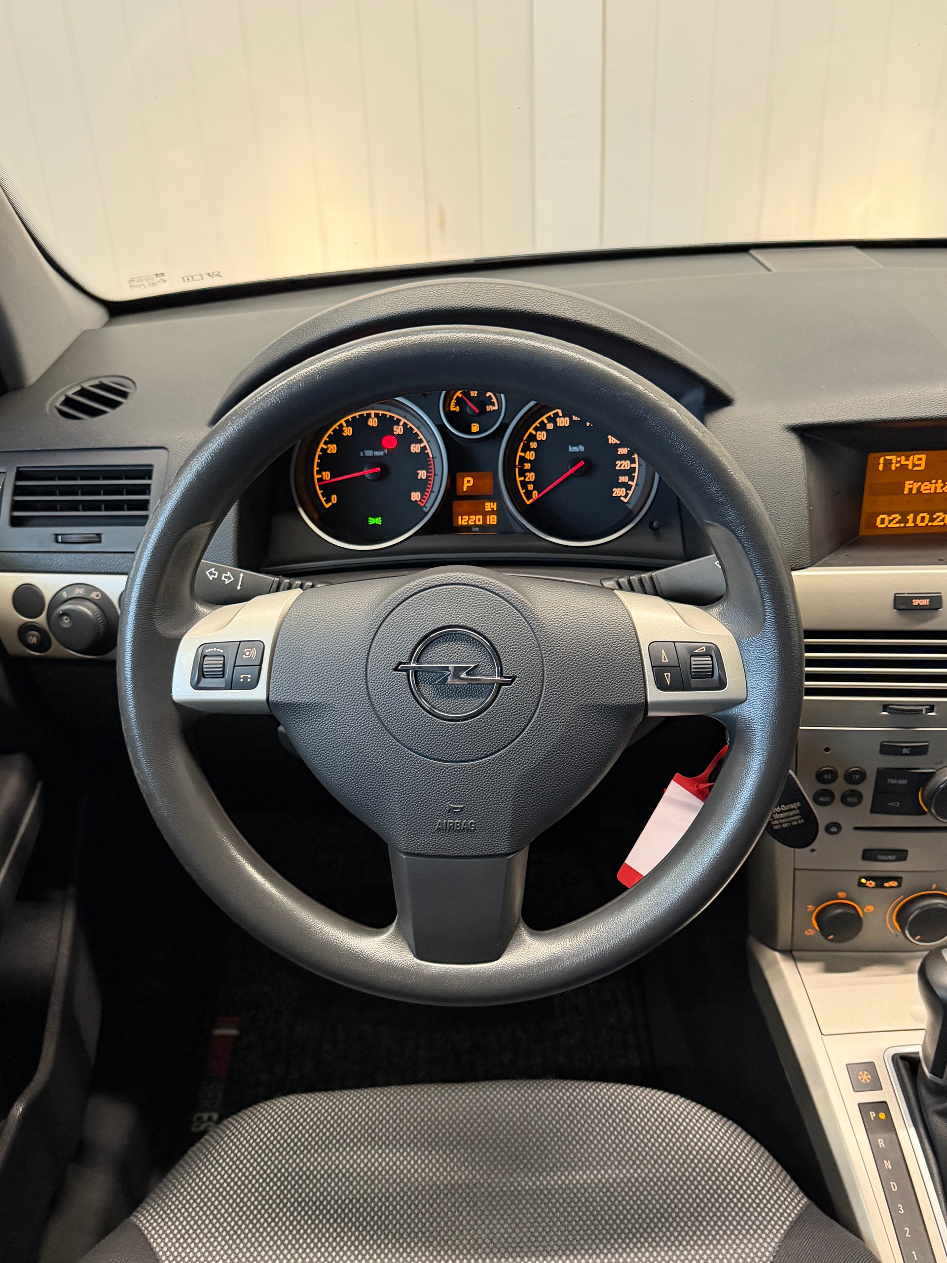 OPEL Astra 1.8i 16V Automatic - frisch ab MFK und Service-image-14