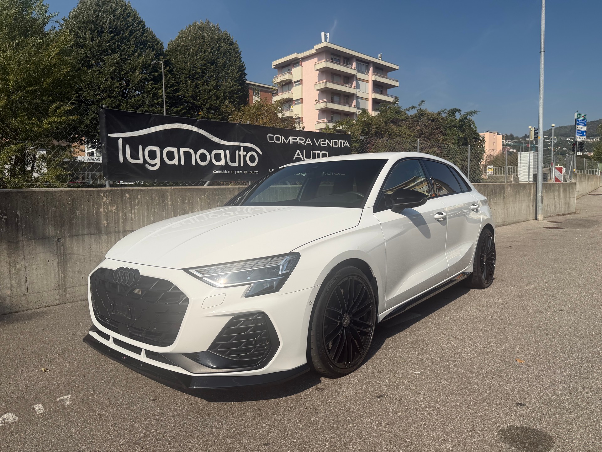 AUDI S3 Sportback TFSI quattro S-tronic-image-0