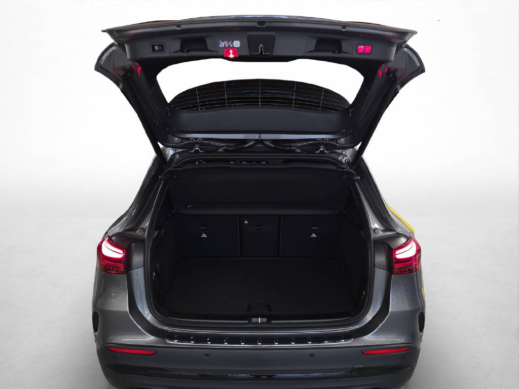 MERCEDES-BENZ GLA 35 AMG 4Matic-image-8