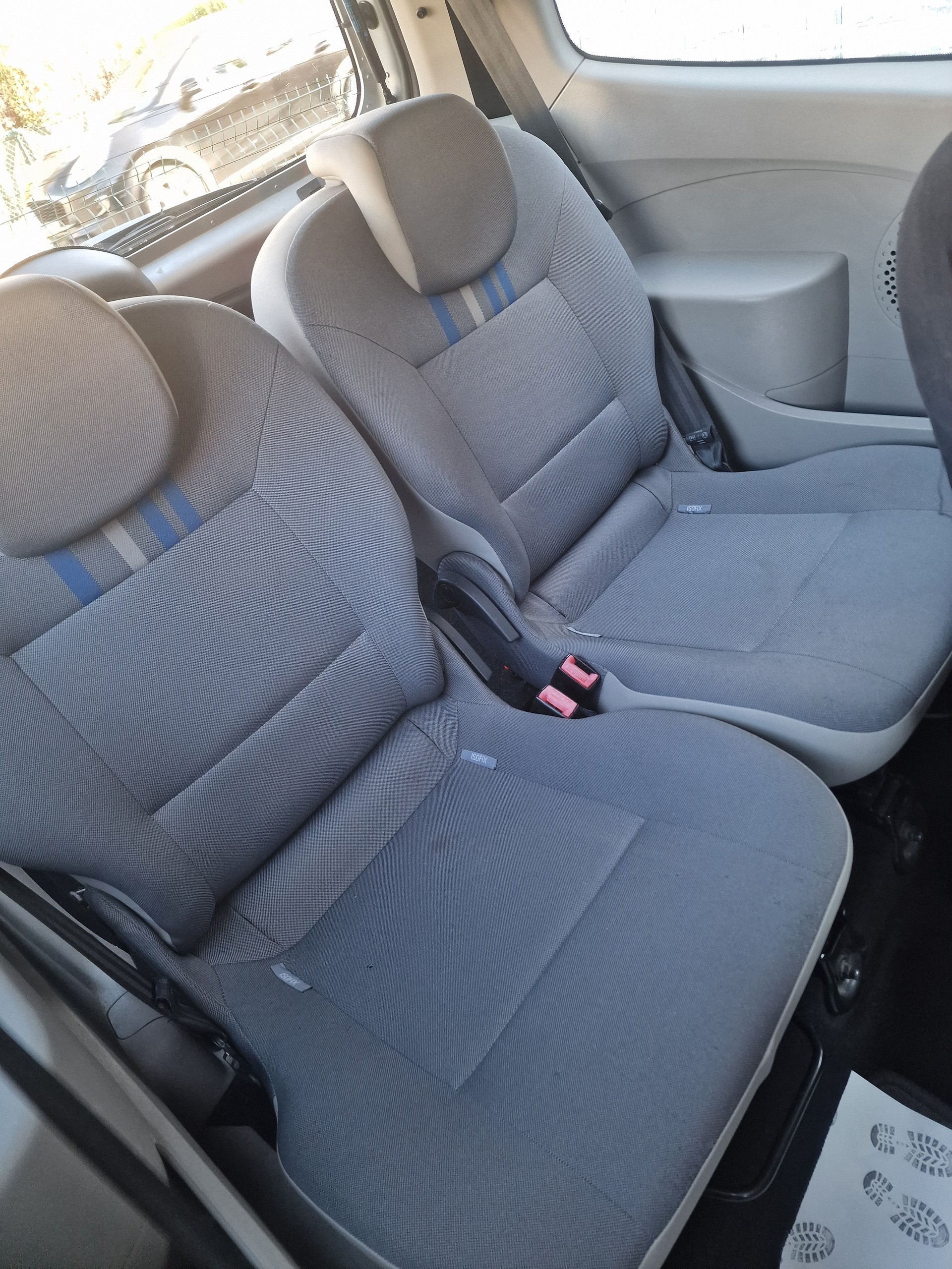 RENAULT Twingo 1.2 16V Dynamique-image-11
