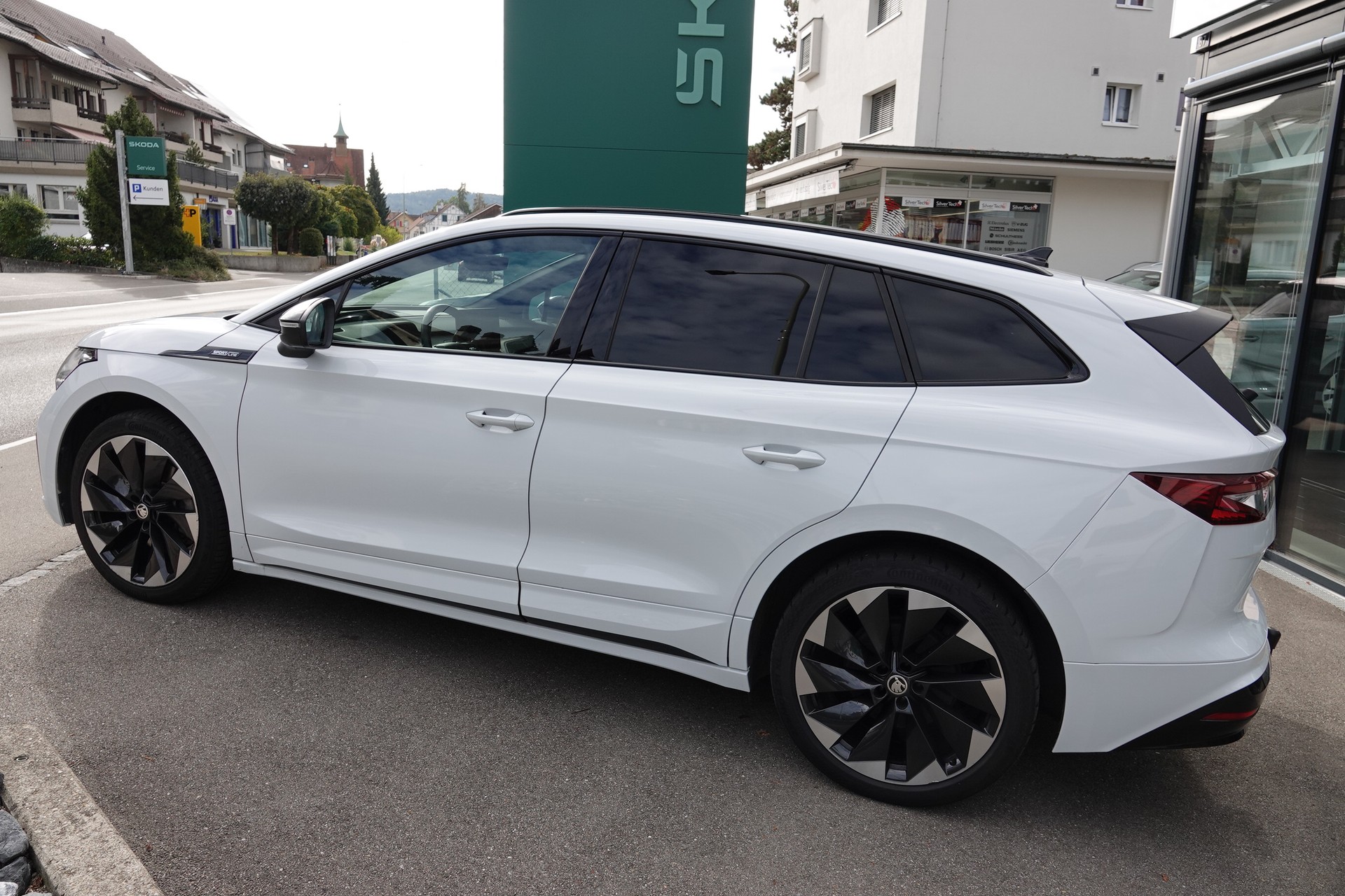 SKODA Enyaq iV 80 SportLine-image-5