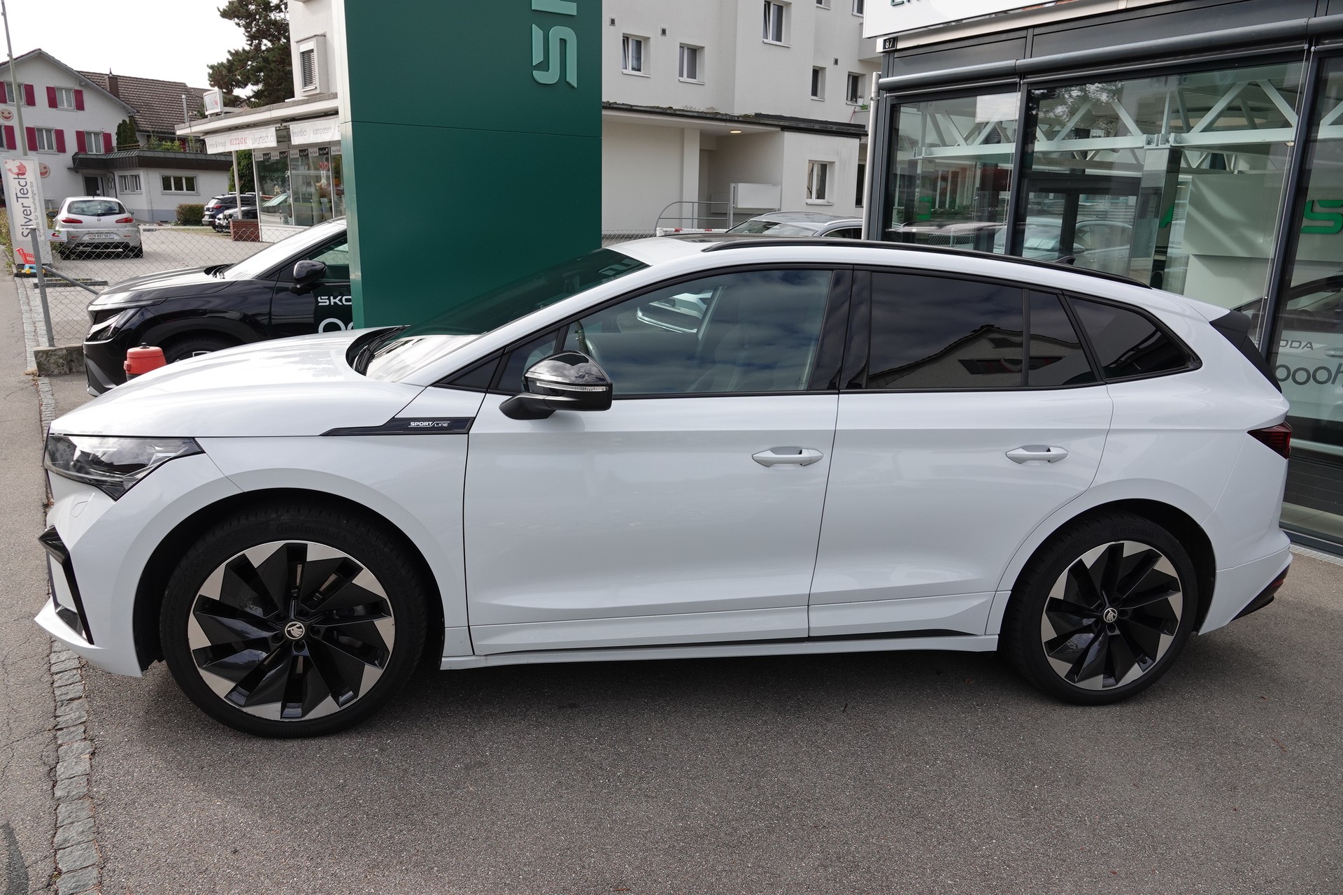 SKODA Enyaq iV 80 SportLine-image-4