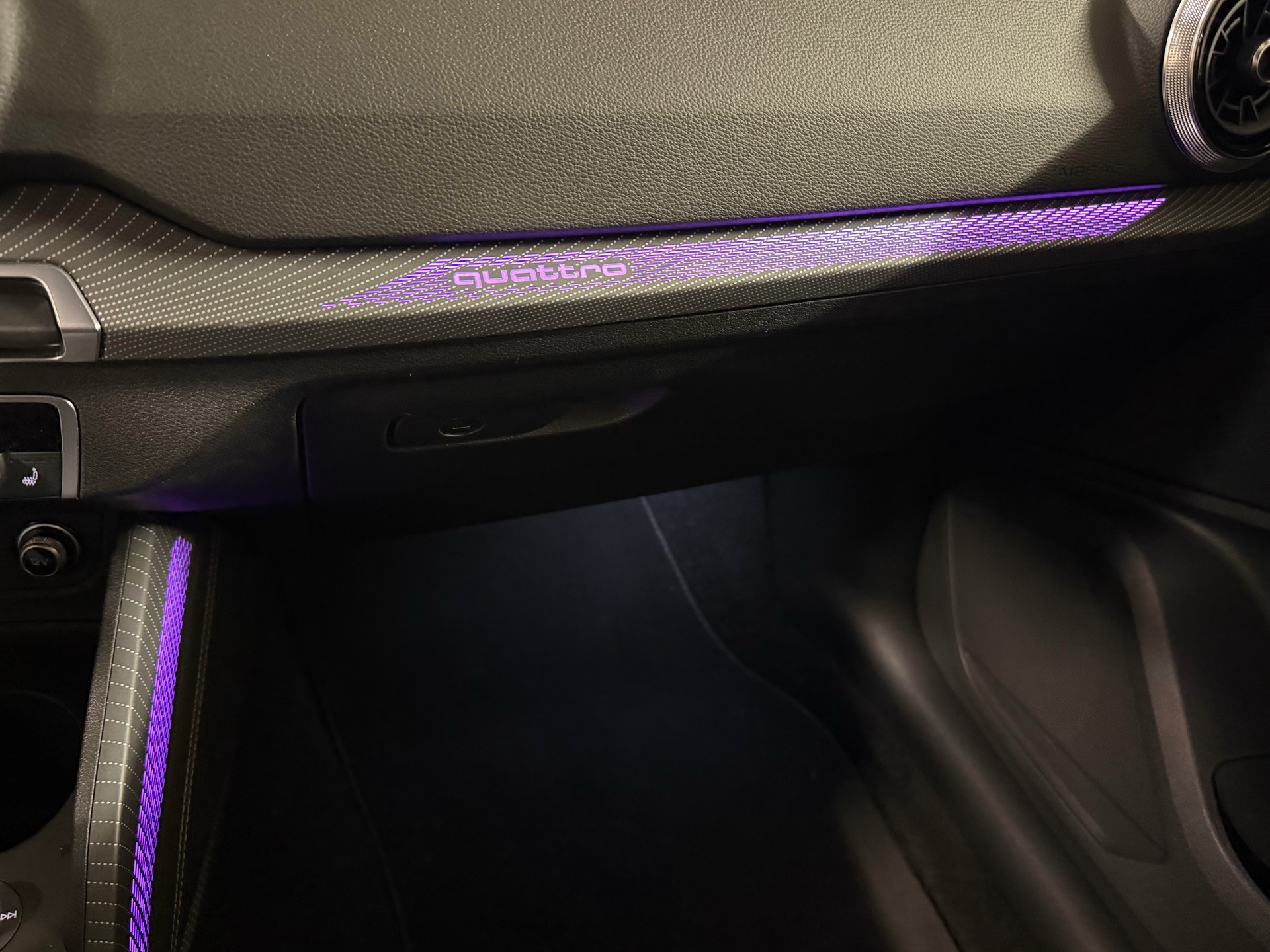 AUDI SQ2 TFSI quattro S-tronic-image-30
