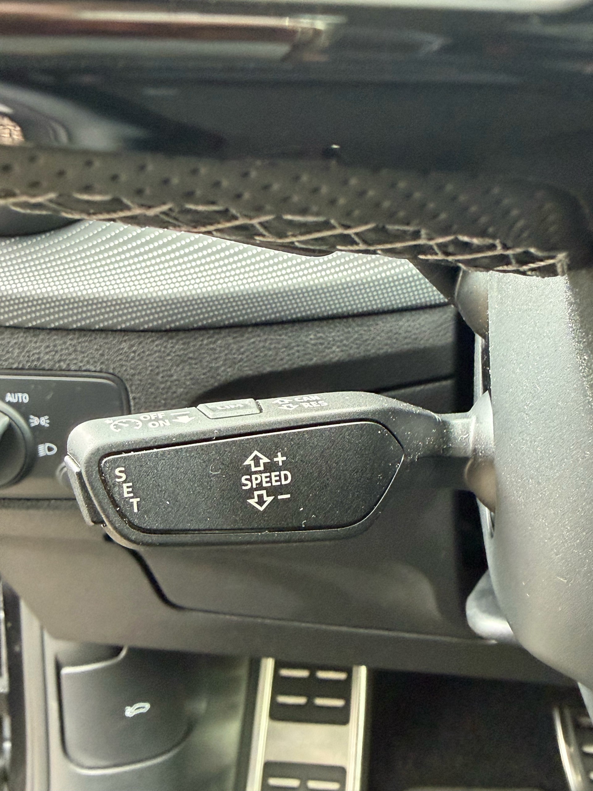 AUDI SQ2 TFSI quattro S-tronic-image-15