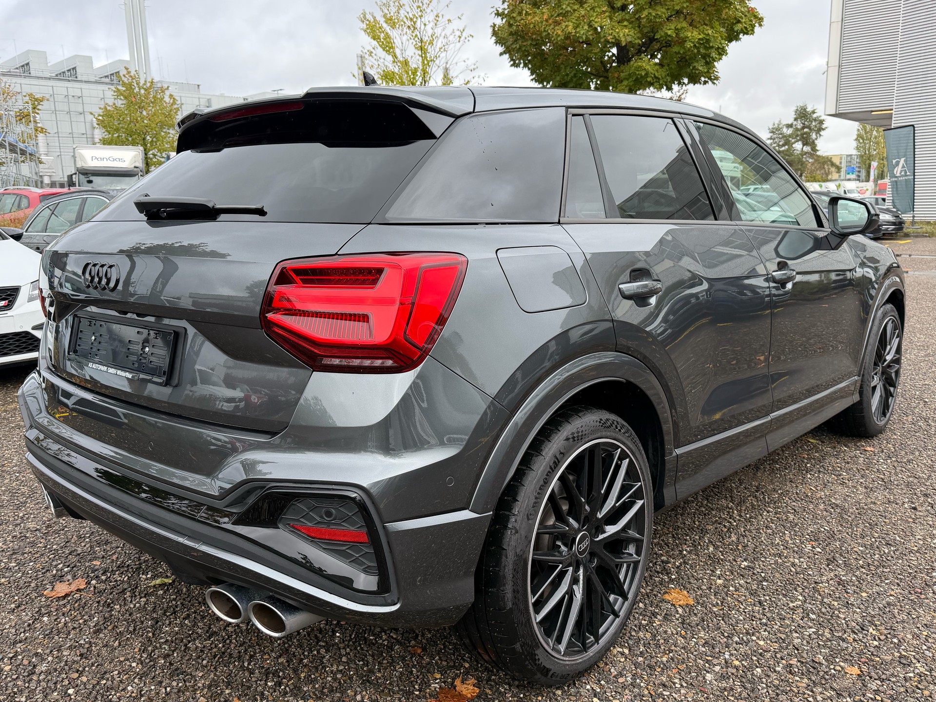 AUDI SQ2 TFSI quattro S-tronic-image-4