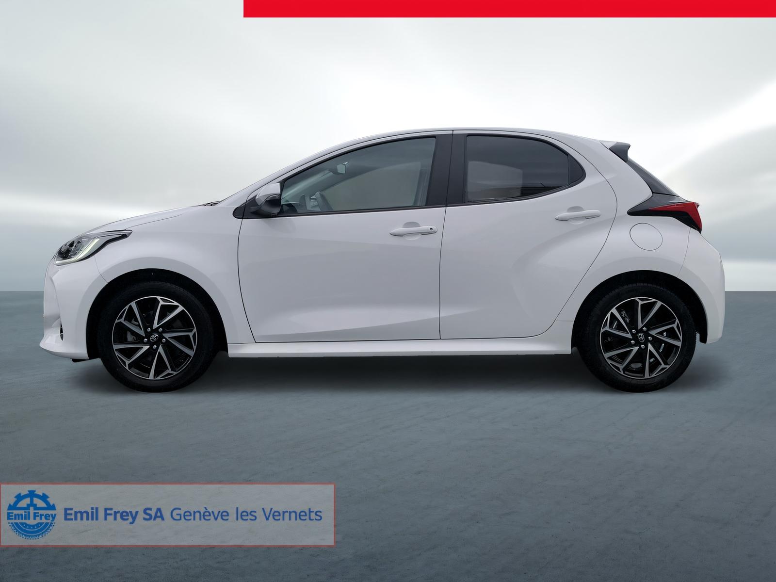 TOYOTA Yaris 1.5 VVT-i HSD Trend-image-3