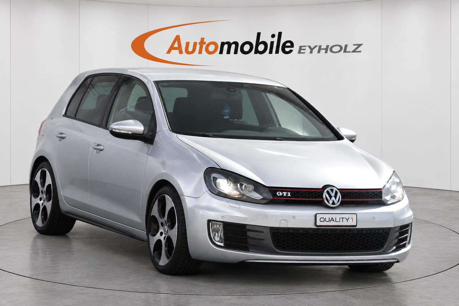 VW Golf 2.0 TSI GTI-image-3