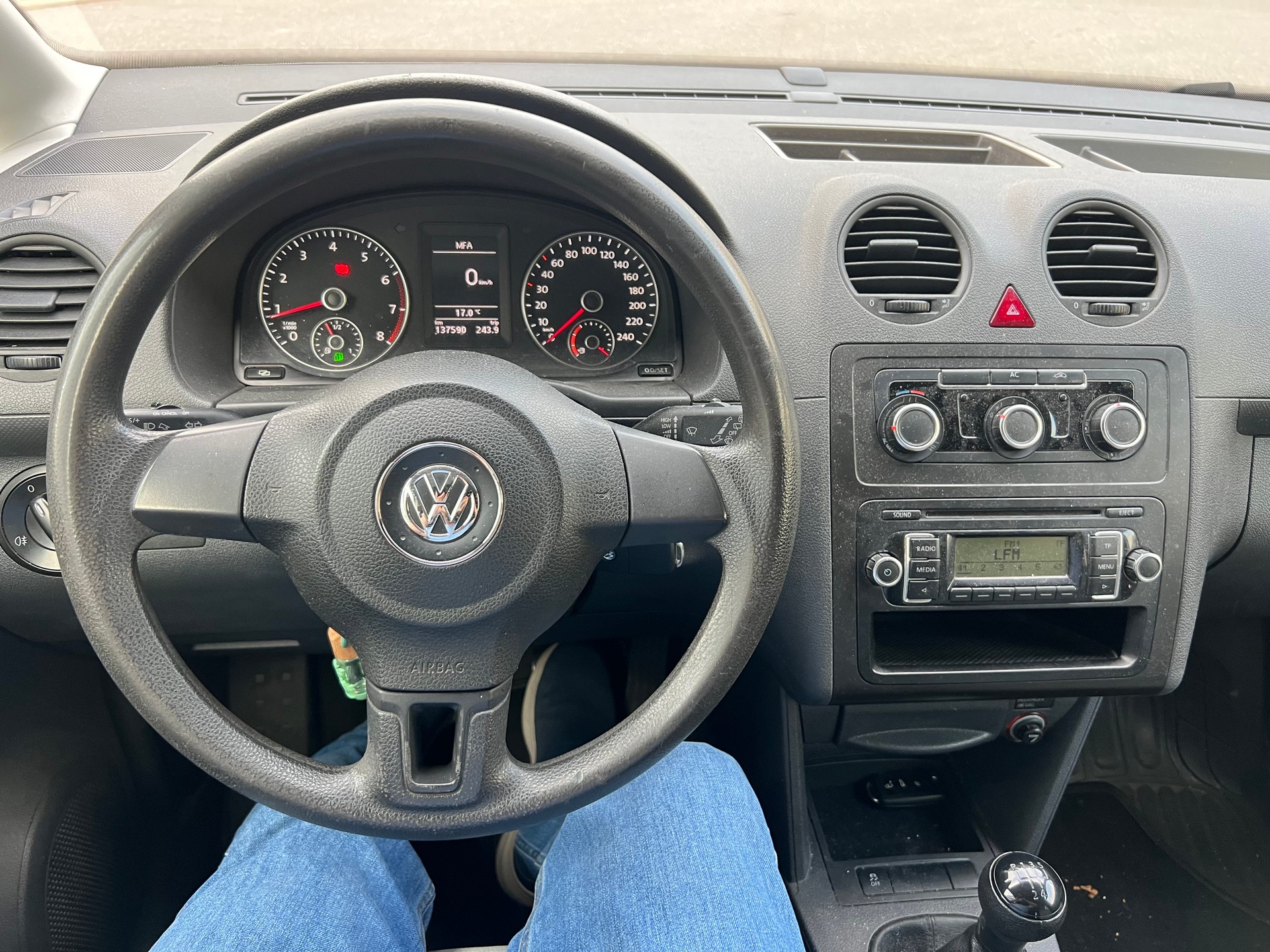 VW Caddy 2.0 EcoFuel-image-10