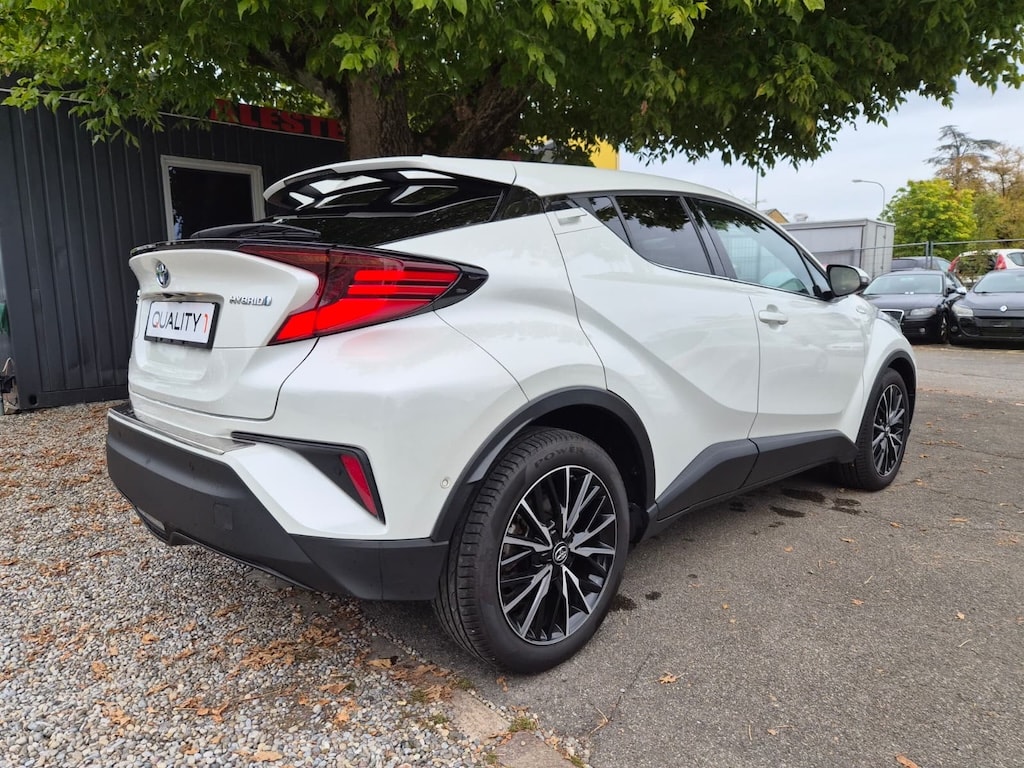 TOYOTA C-HR 1.8 HSD CVT Premium-image-5